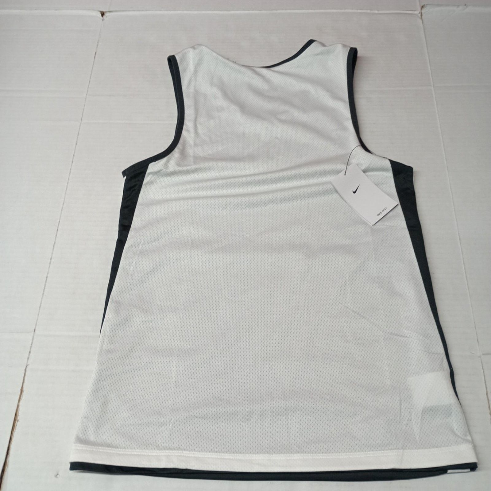 Nike Nike Engineered Reversible Basketball Jersey Men's S Gray Size US S / EU 44-46 / 1 - 8 Thumbnail