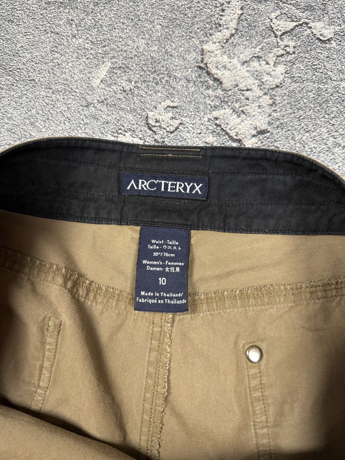 Arc'teryx Arcteryx cargo pants sz 10 Size 32" / US 10 / IT 46 - 12 Thumbnail
