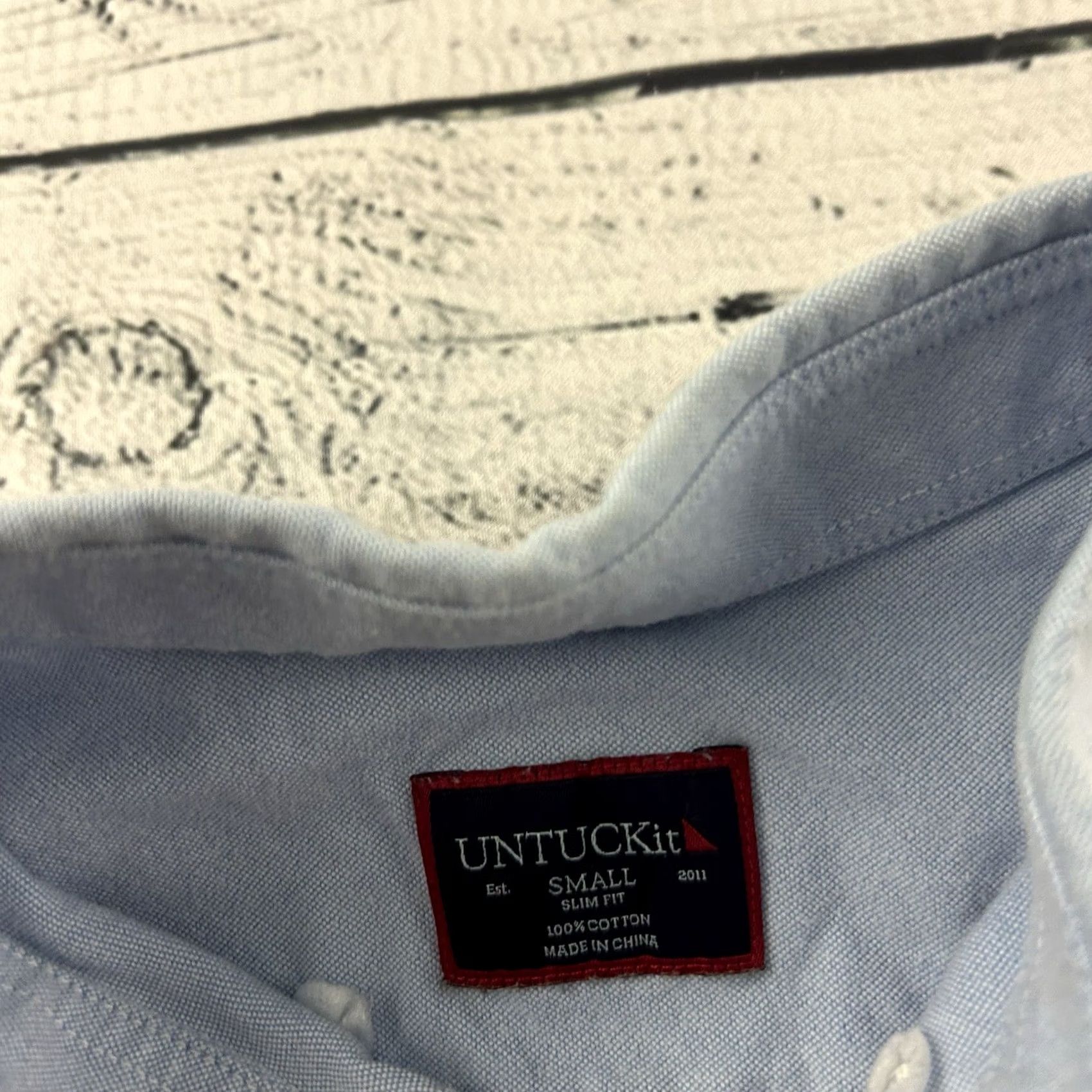 UNTUCKit UNTUCKit Shirt Long Sleeve Button-Up Men's Small Blue Size US S / EU 44-46 / 1 - 2 Thumbnail