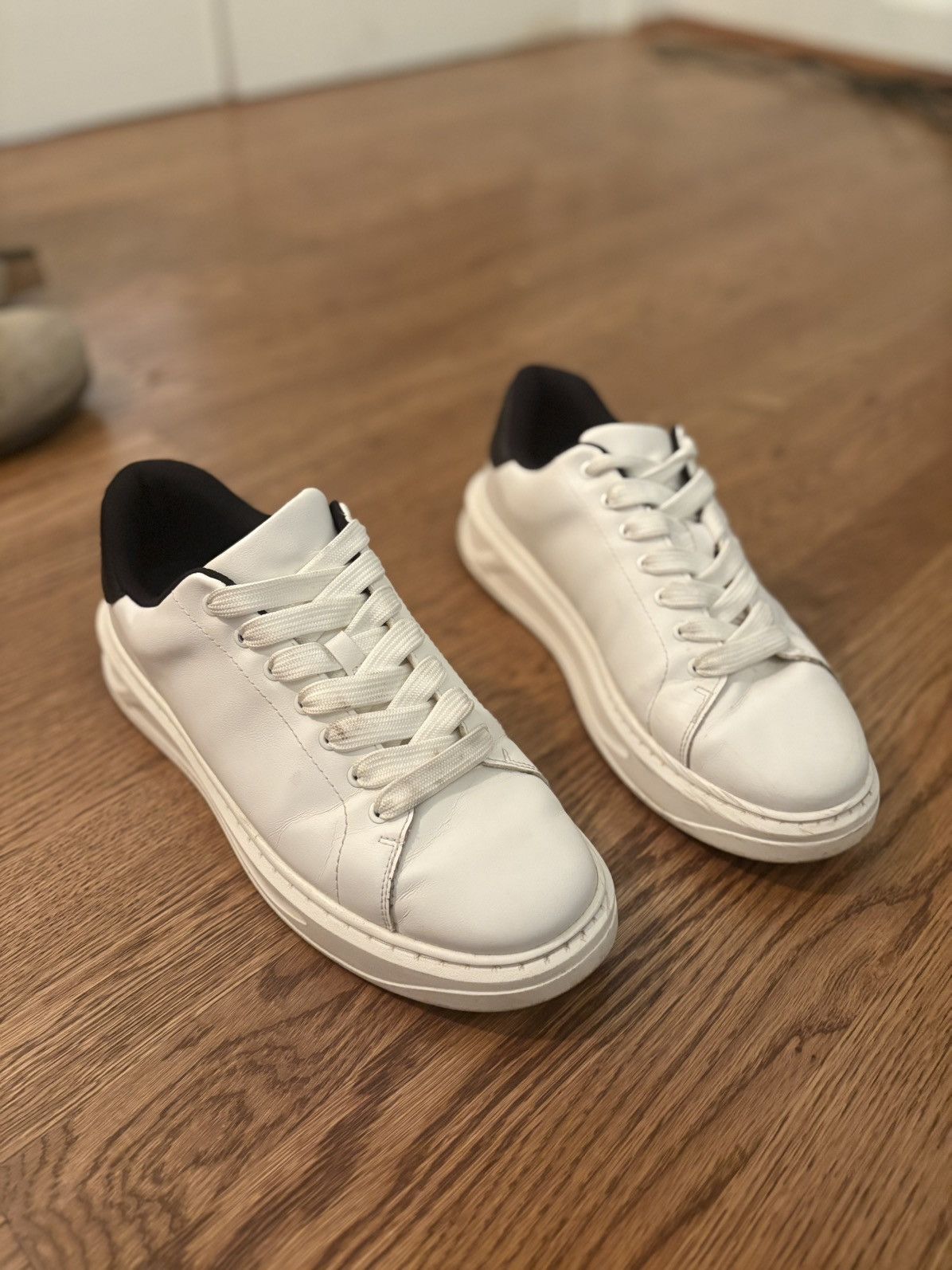 Zara Zara low top sneakers Size US 9.5 / EU 42-43 - 1 Thumbnail