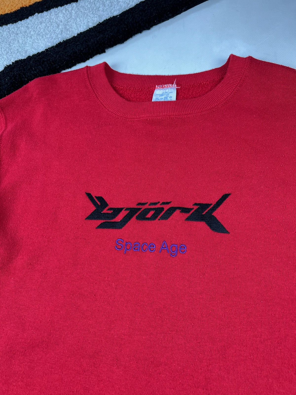 Band Tees × Vintage Vintage Bjork sweatshirt Size US M / EU 48-50 / 2 - 3 Thumbnail