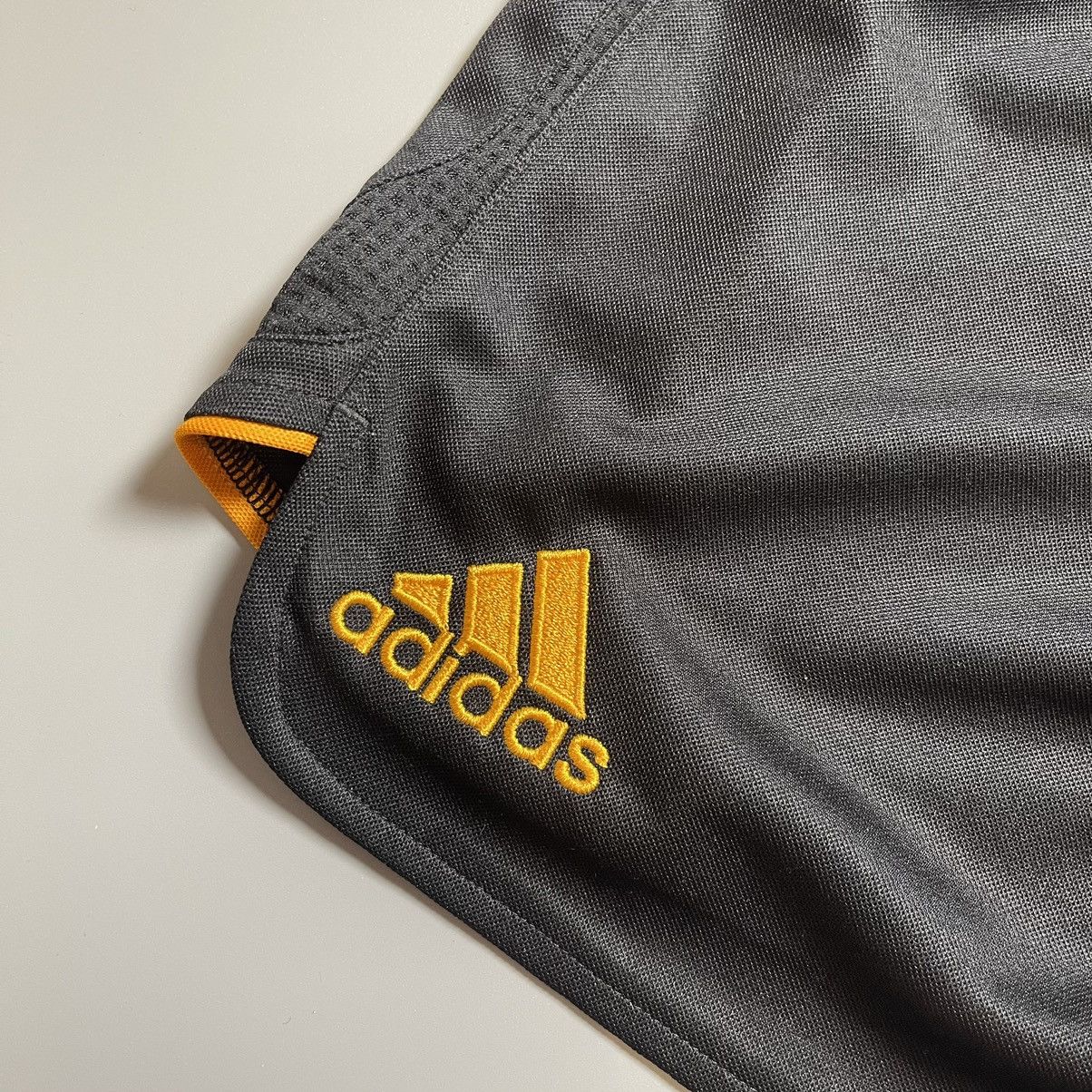 Adidas × Vintage LIVERPOOL ADIDAS 2006/2007 FOOTBALL GK SHORTS #25 REINA Size US 37 - 8 Thumbnail