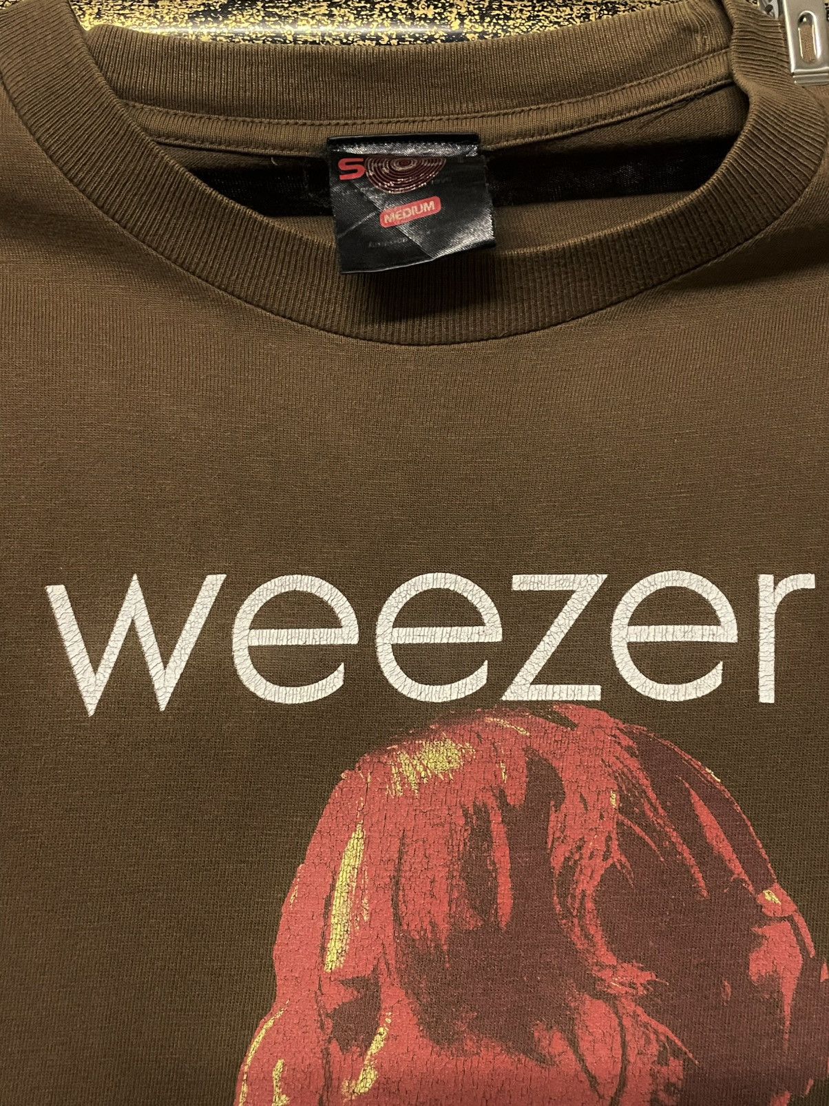 Vintage Vintage Original Weezer Rockin The Bitches Since 1994 Tee Size US M / EU 48-50 / 2 - 8 Thumbnail