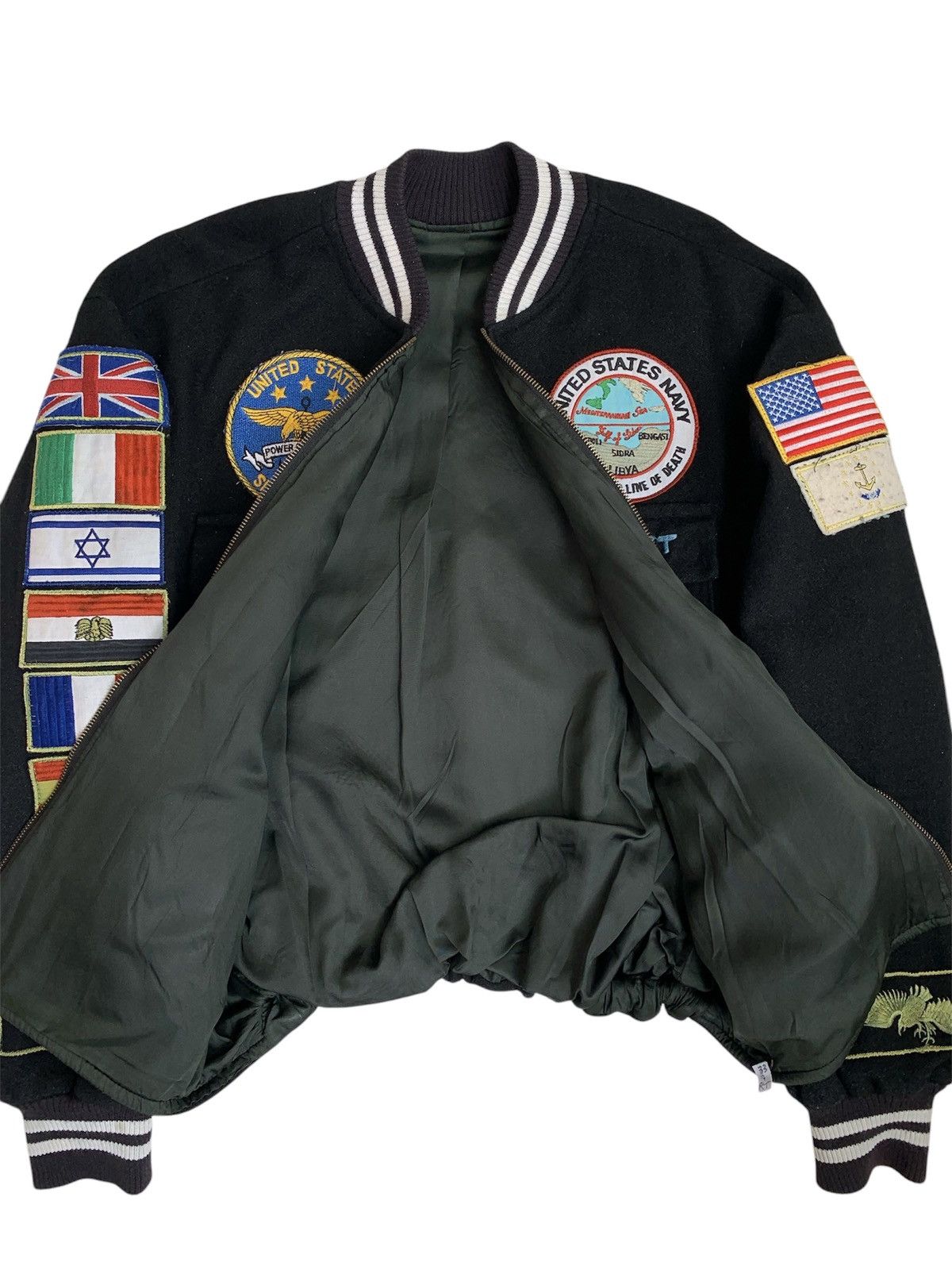 Vintage Early 90s US NAVY USS Dwight D Eisenhower (CVN-69) Jacket Size US XL / EU 56 / 4 - 5 Thumbnail