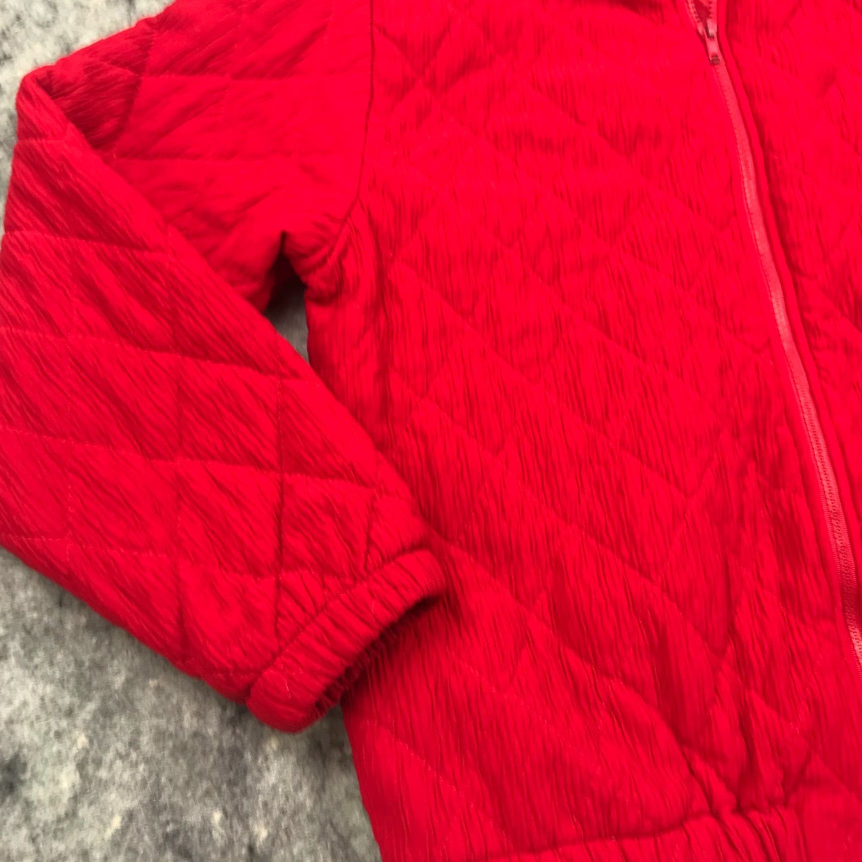 Vintage Susan Graver Womens Quilted Jacket Medium Red Pockets Shoulder Pads Zip Up Casual Synthetic Polyester Jacket Winter Fall Spring Summer Size M / US 6-8 / IT 42-44 - 2 Thumbnail