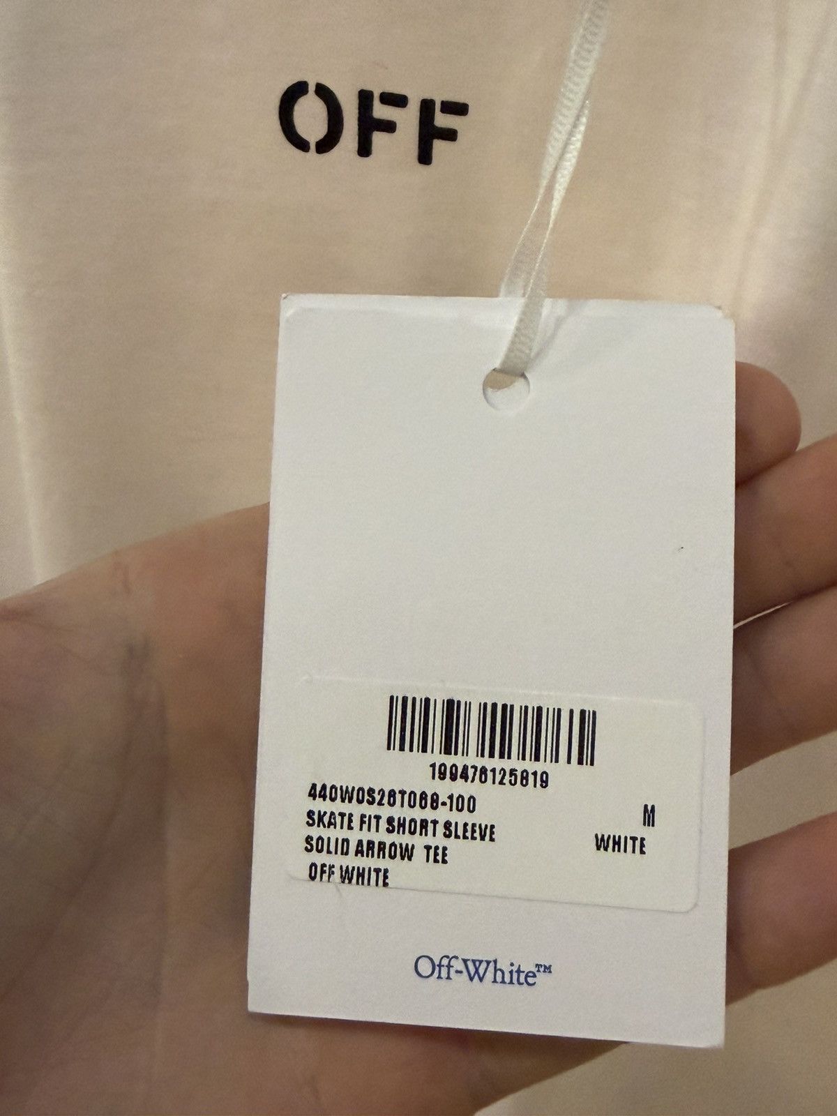 Off-White Size M - Off-White Spray Arrow T-Shirt White Size US M / EU 48-50 / 2 - 11 Thumbnail