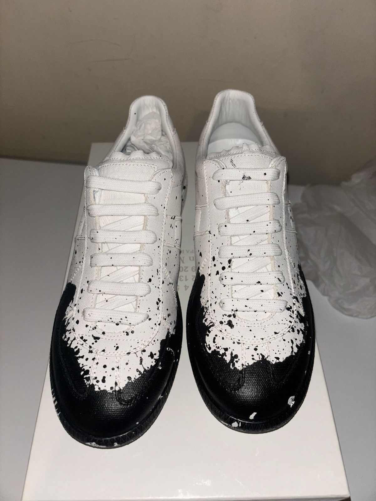 Maison Margiela Maison Margiela Replica 'Paint Splatter - White Black' Size US 7 / EU 40 - 6 Thumbnail