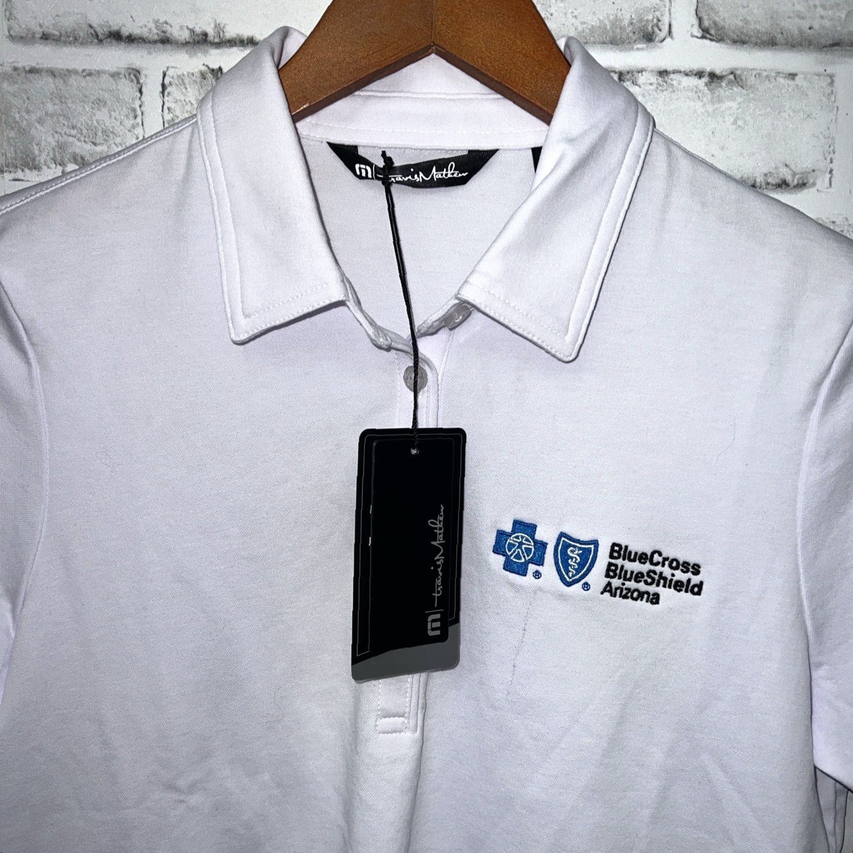 TravisMathew Travis Mathew Polo Shirt Womens Size M White NWT Blue Cross AZ Size M / US 6-8 / IT 42-44 - 2 Thumbnail