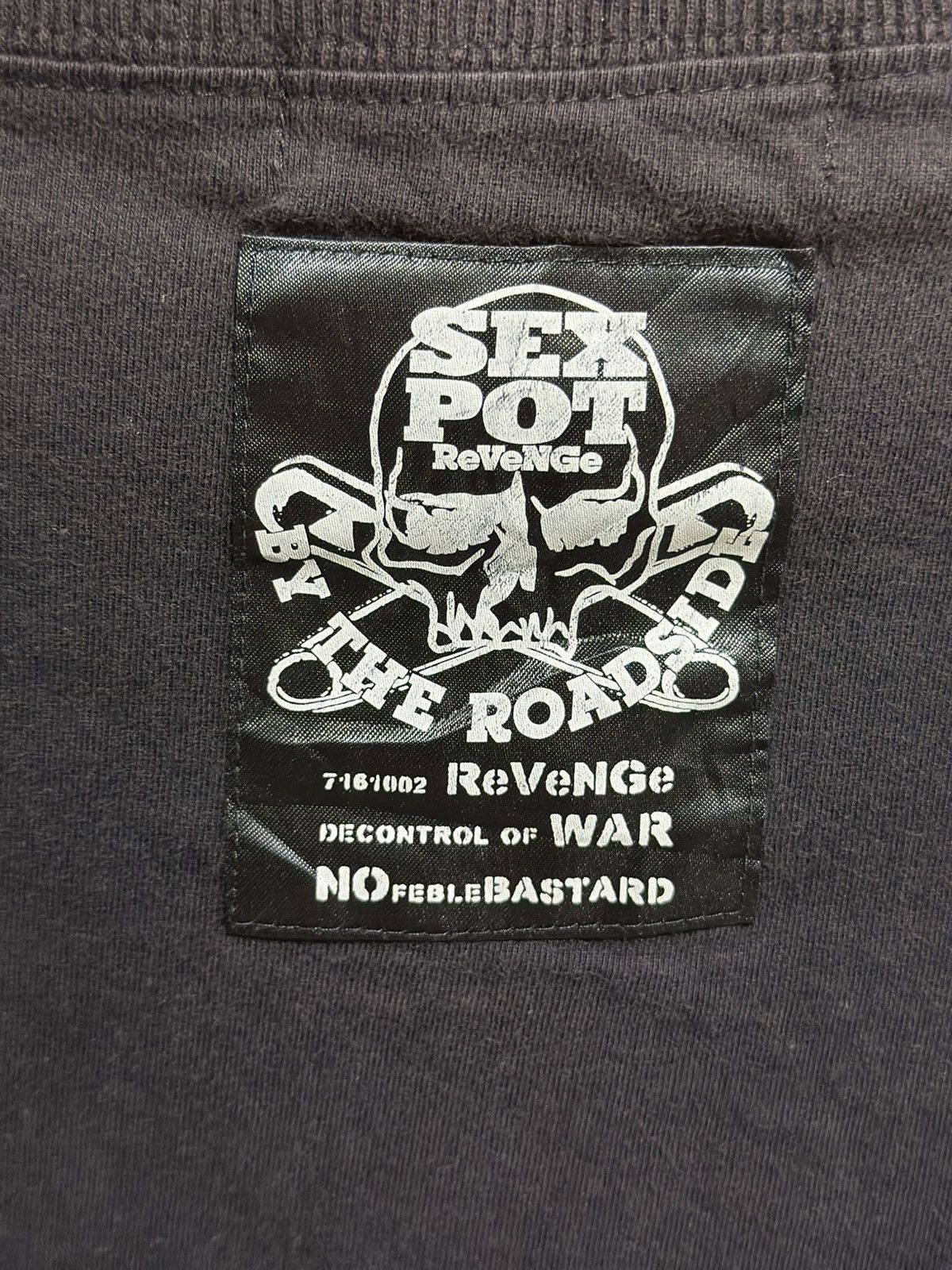Seditionaries Vintage Punk Sex Pot Revenge Long Sleeve Sun Faded Tee Size US M / EU 48-50 / 2 - 6 Thumbnail