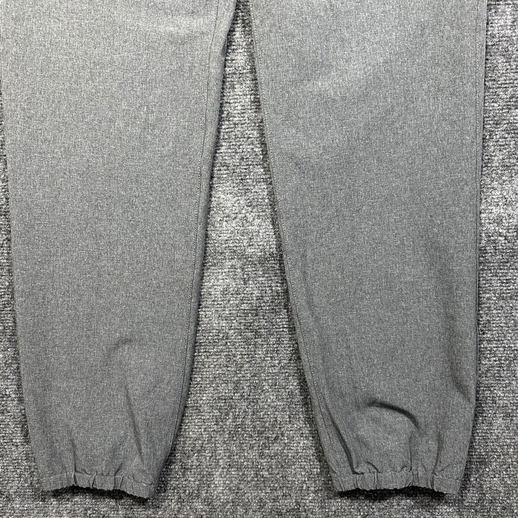 Eddie Bauer Eddie Bauer Pants Womens Medium Gray Stretch Straight Flat Front Pockets Pull On Size 32" / US 10 / IT 46 - 2 Thumbnail