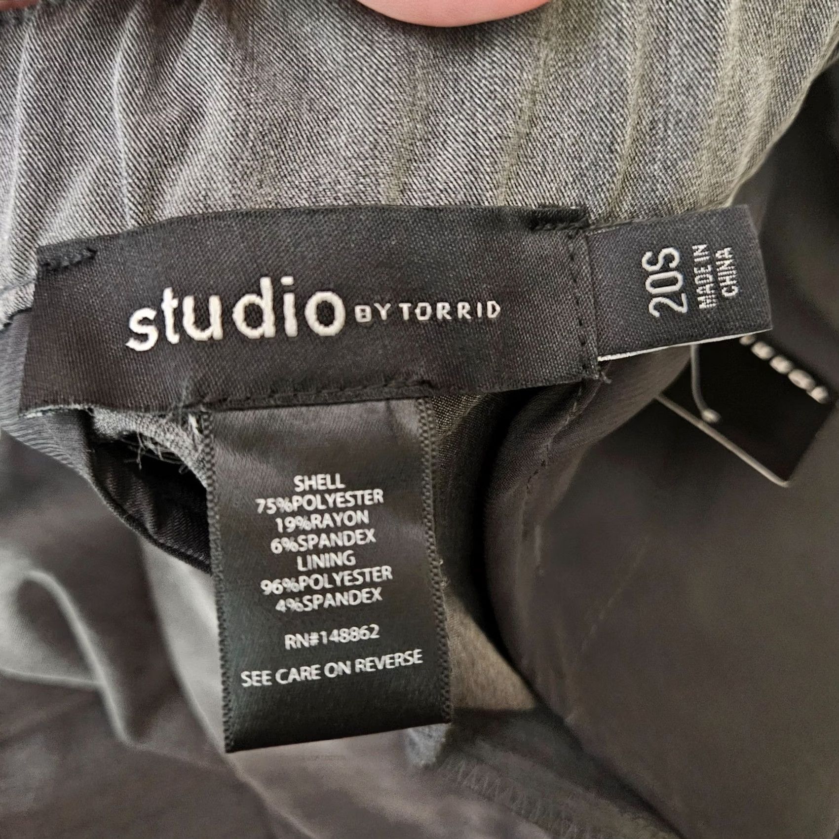 Torrid Torrid Pants Studio TORRID Charcoal Gray Wide Leg TRS High Rise Pant Women's Sz 20 Short NEW Size 42" / US 20 - 4 Thumbnail