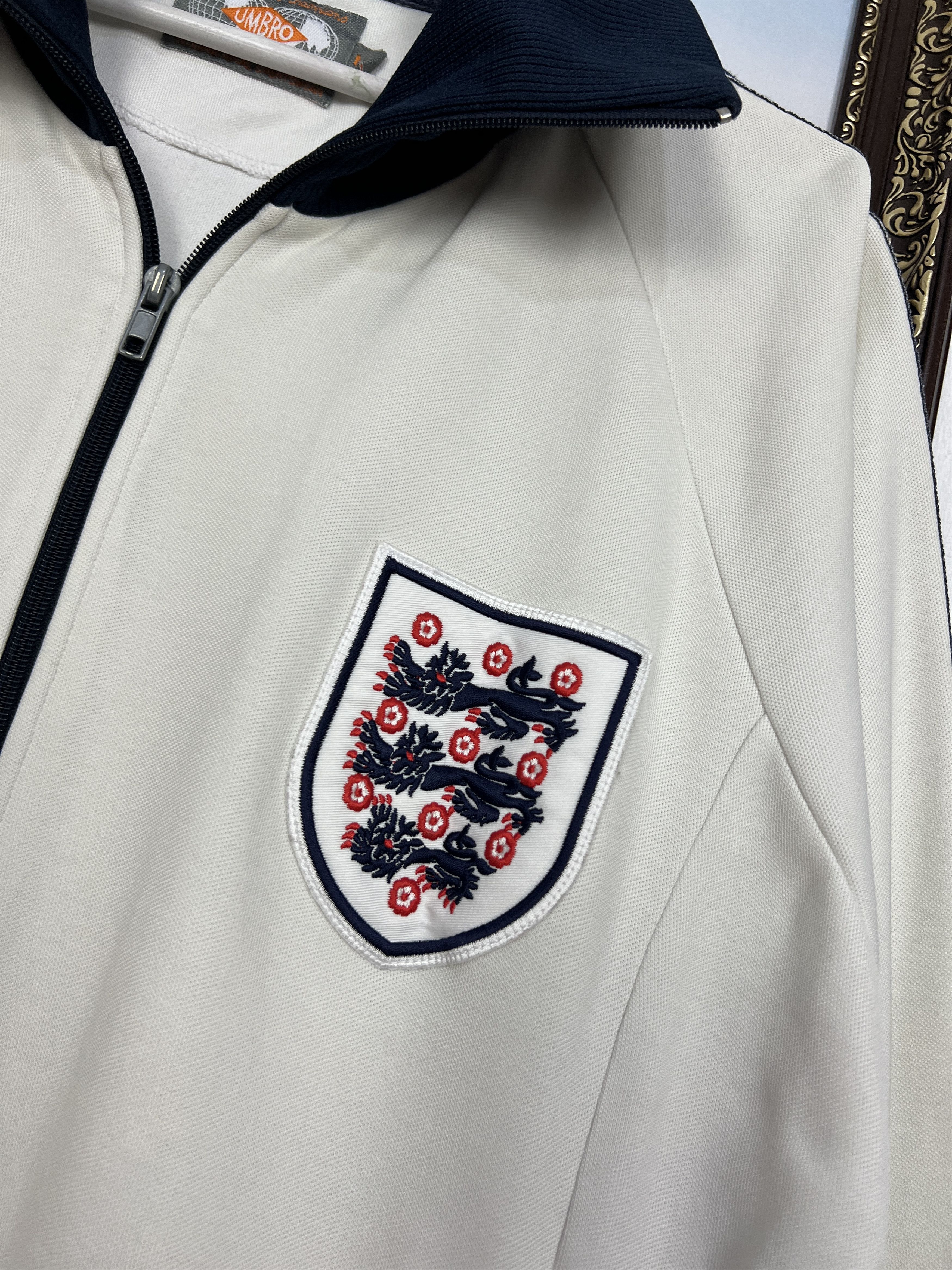 Umbro Vintage Umbro Retro England Football Jacket Soccer Track Top Size US M / EU 48-50 / 2 - 3 Thumbnail