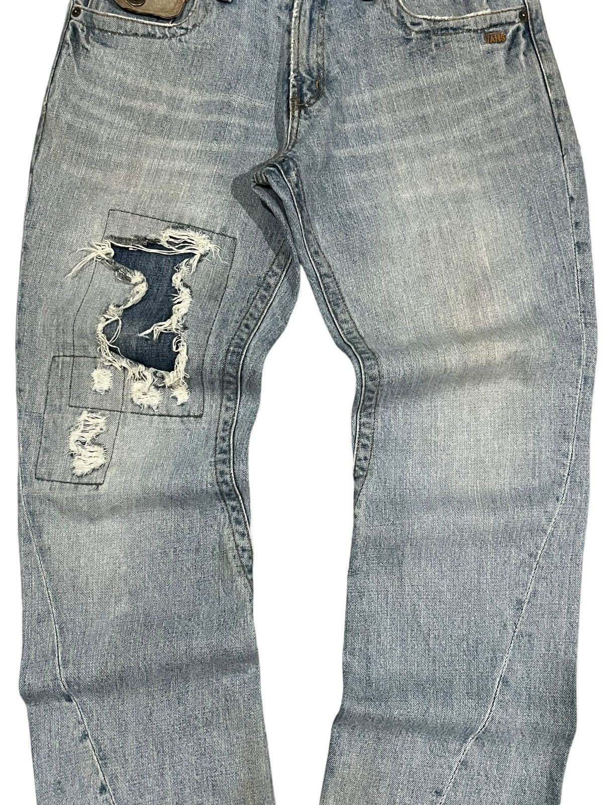 Vans × Vintage Vintage Y2K Vans Trashed Light Blue Classic Fit Jeans Size US 32 / EU 48 - 8 Thumbnail