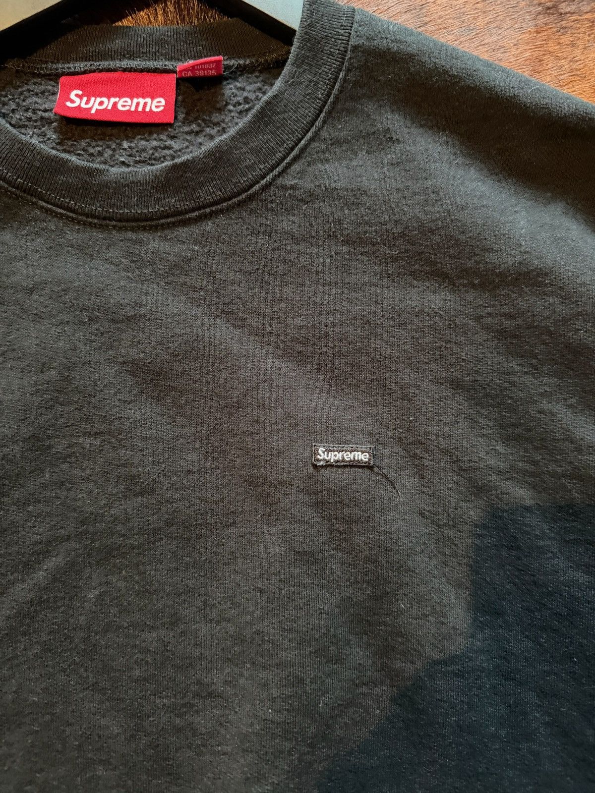 Supreme Small box crewneck fw25 Size US M / EU 48-50 / 2 - 3 Thumbnail