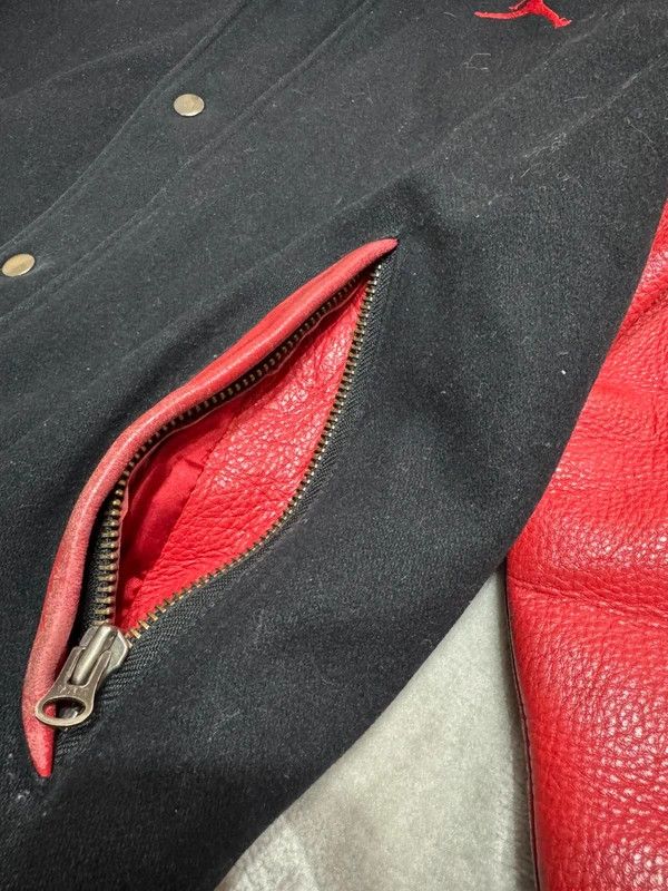 Jordan Brand Jordan Varsity Bomber Leather Jacket Letterman Wool 2010 S Size US S / EU 44-46 / 1 - 8 Thumbnail
