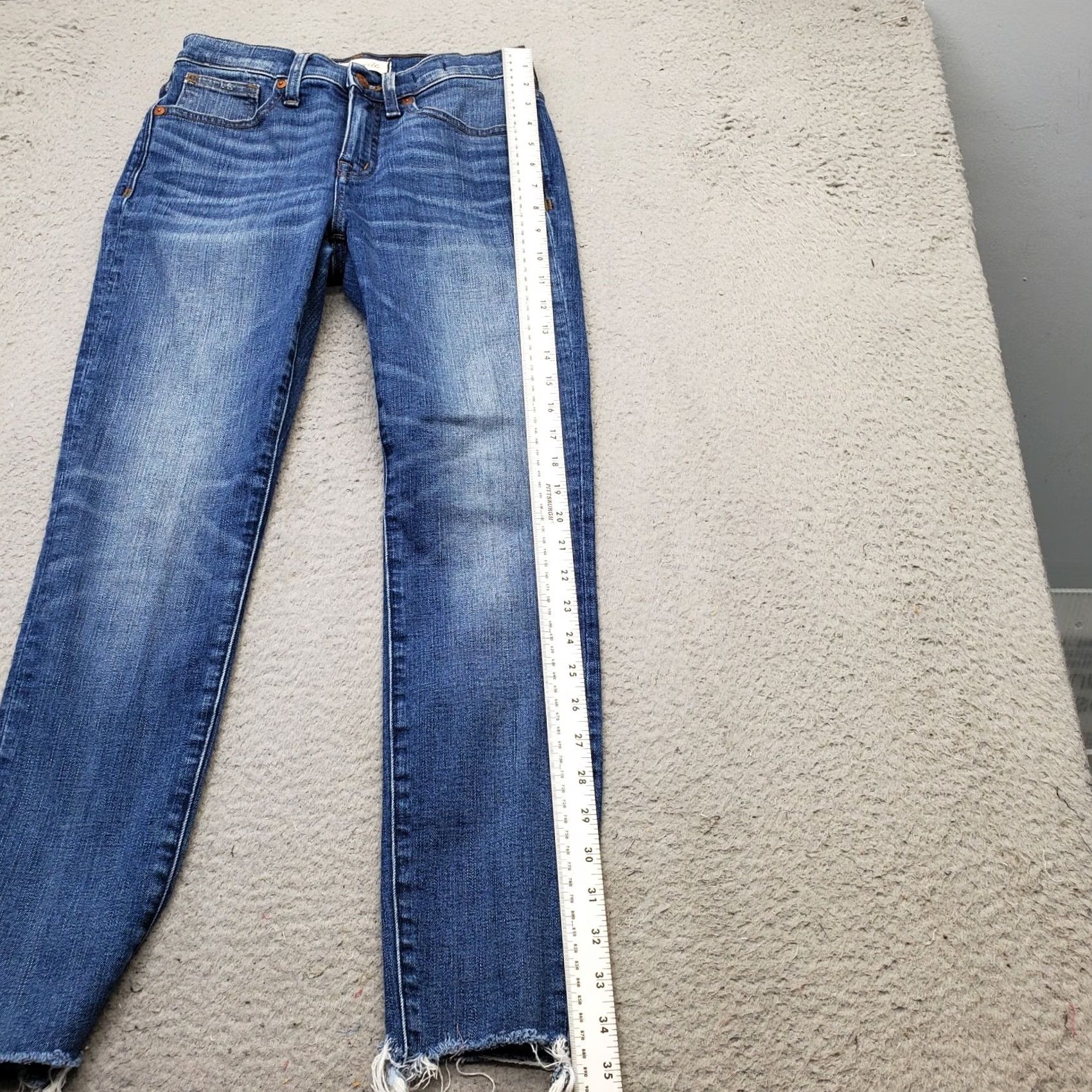 Madewell Madewell Womens 26 Blue Denim Skinny Crop Jeans High Rise Whiskered Faded Raw Hem Size 26" / US 2 / IT 38 - 4 Thumbnail