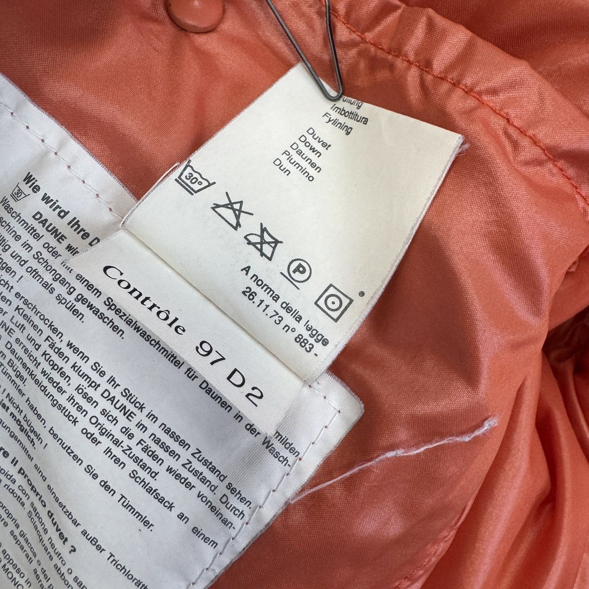 Moncler Vintage 90s Moncler Grenoble Puffer Down Jacket Men Size 2 Size US M / EU 48-50 / 2 - 18 Thumbnail