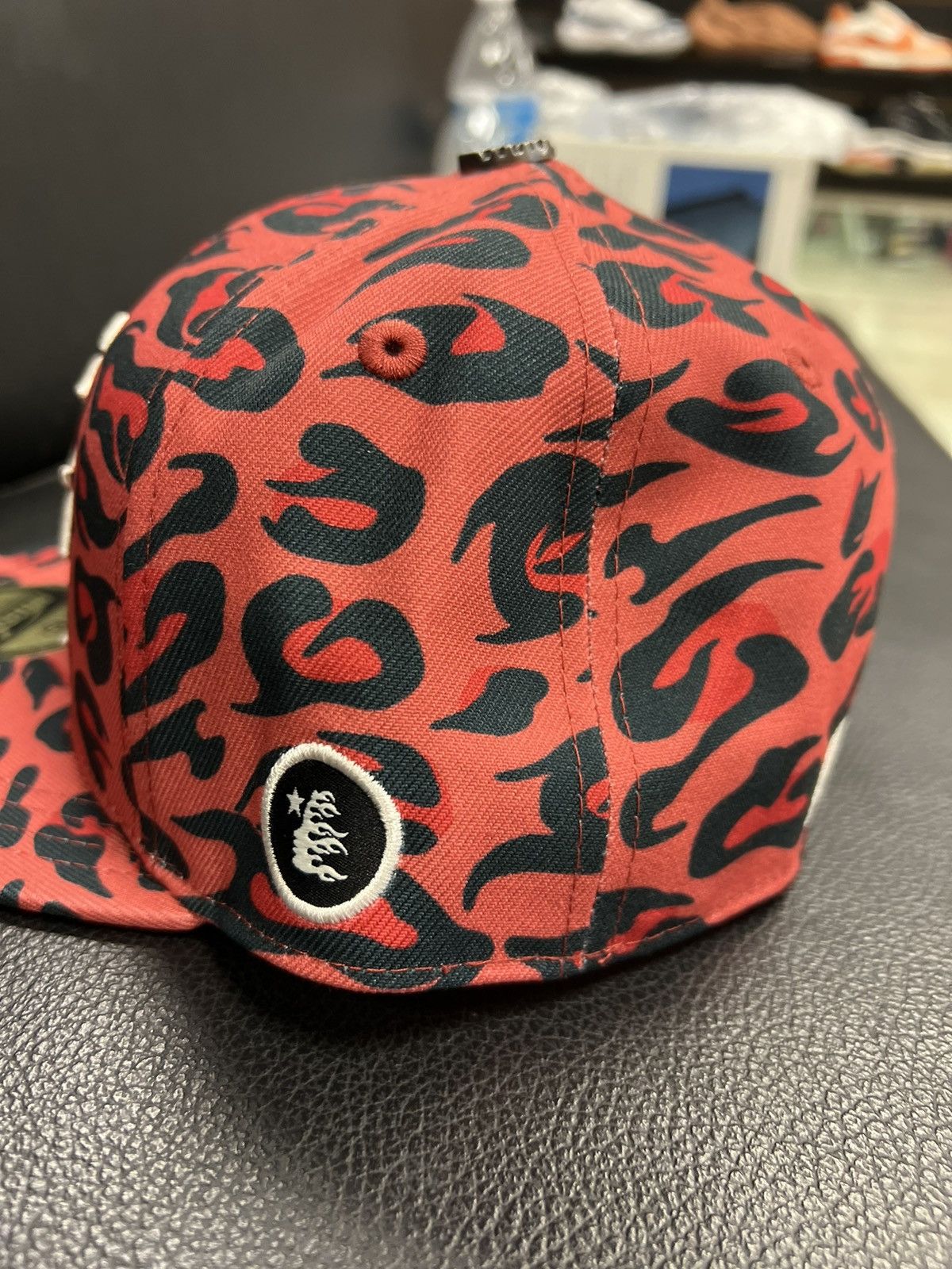 帽子 Hellstar cap / Cheetah Print Fitted Hat Cheetah Print Hat (Fitted) – HELLSTAR
