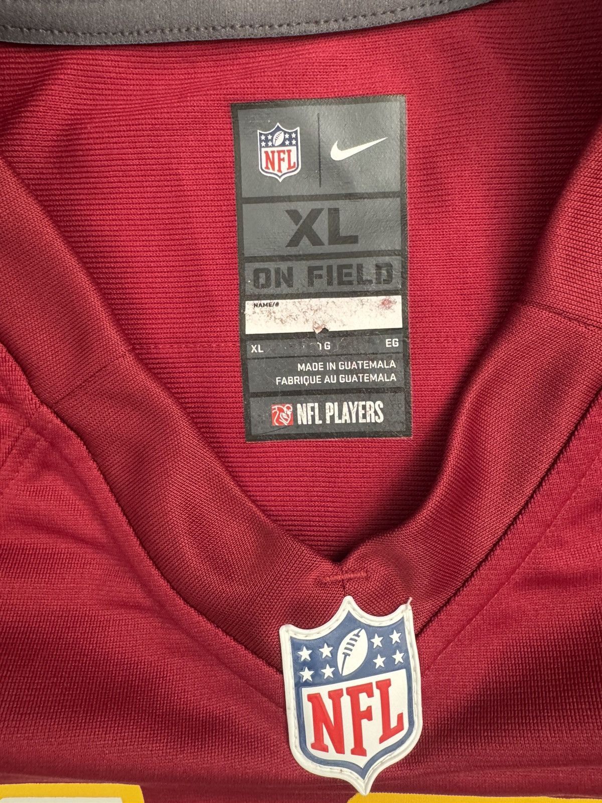 Nike Washington Redskins Robert Griffin III #10 NFL Home Jersey Size US XL / EU 56 / 4 - 4 Thumbnail