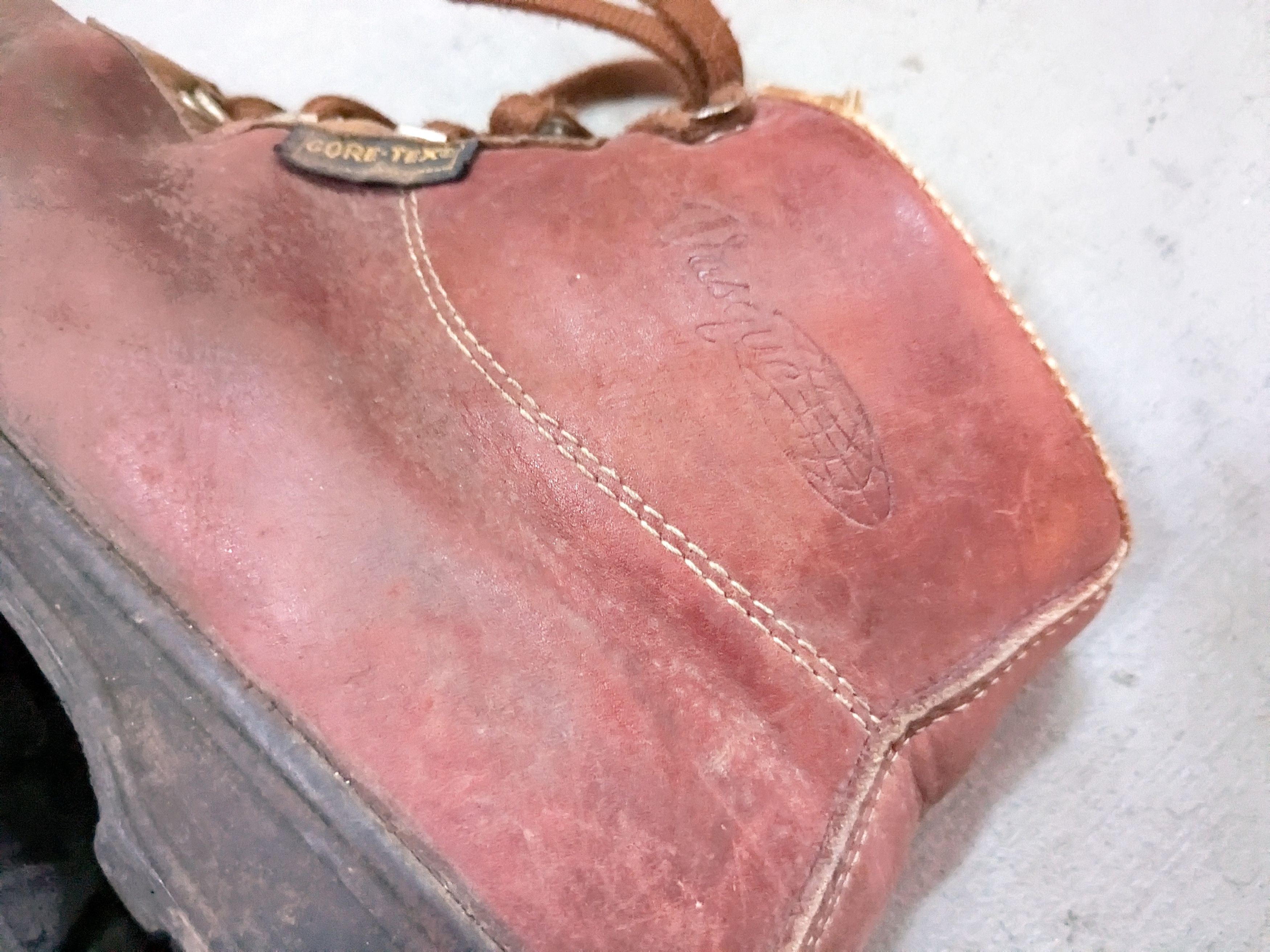 Genuine Leather × Vintage Vintage Hiking Boots 8 Brown Leather Lace Up Mountain Size US 8 / EU 41 - 11 Thumbnail