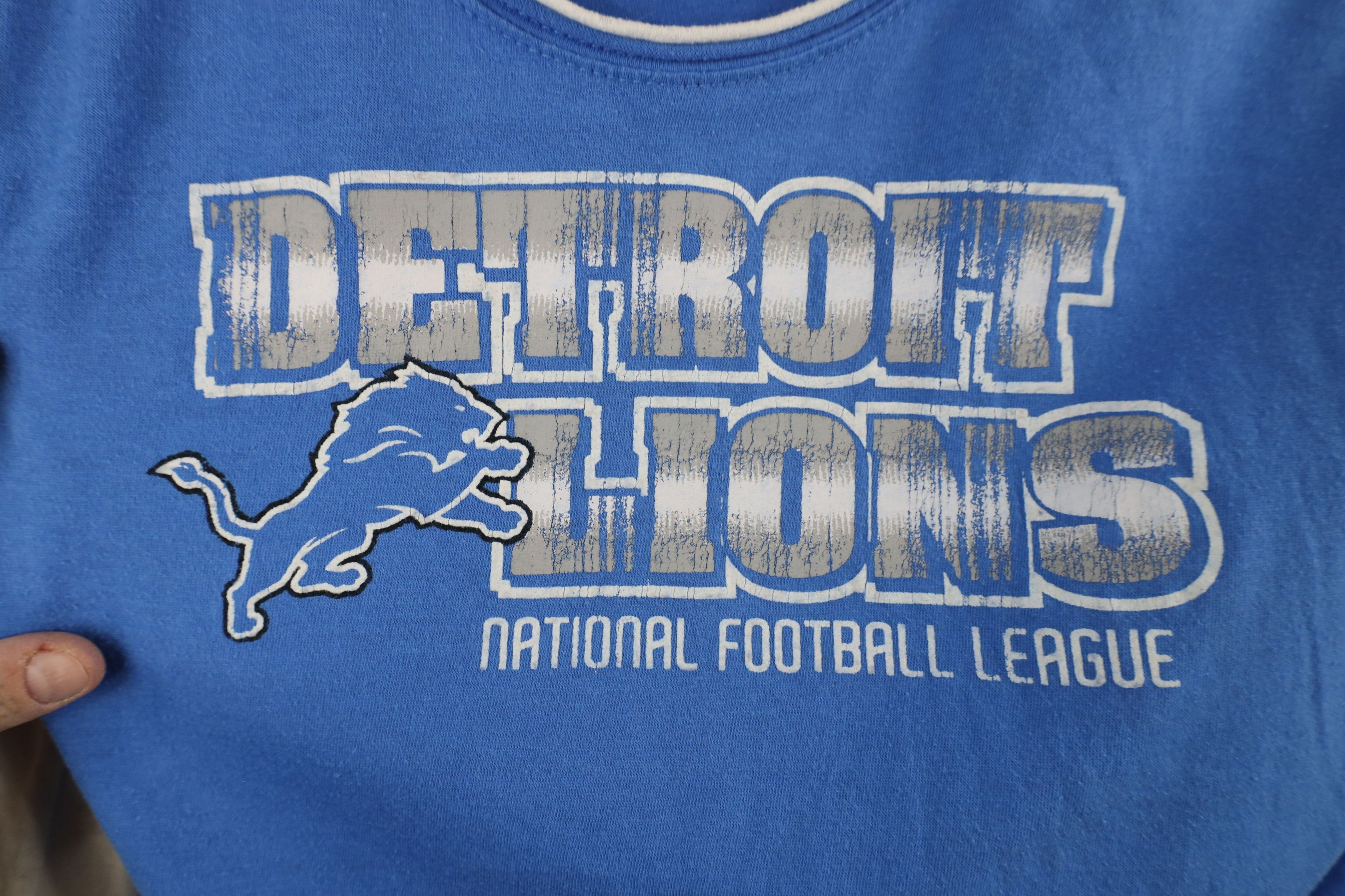 Vintage Vintage Y2K NFL Detroit Lions Football Long Sleeve T-Shirt Size M / US 6-8 / IT 42-44 - 4 Thumbnail