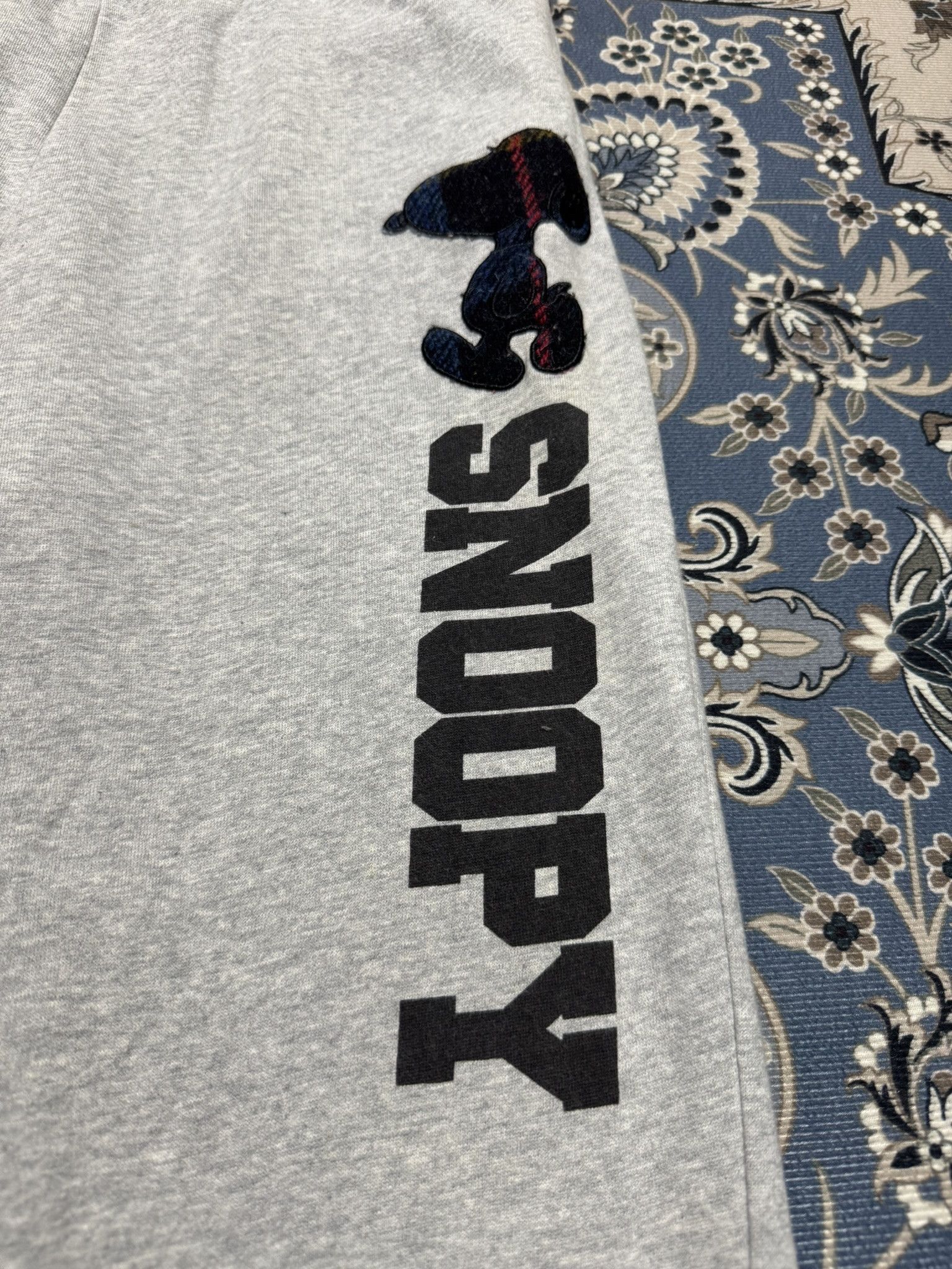 Harris Tweed × Japanese Brand × Peanuts Haris Tweed x Peanuts Snoopy Sweatpants Jogger Size US 32 / EU 48 - 2 Thumbnail