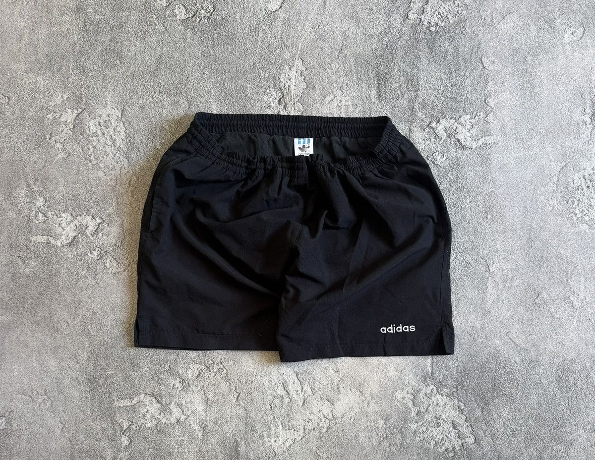 Adidas Adidas M/size vintage shorts 🩳 90s casual retro sprinter Size US 32 / EU 48 - 1 Thumbnail