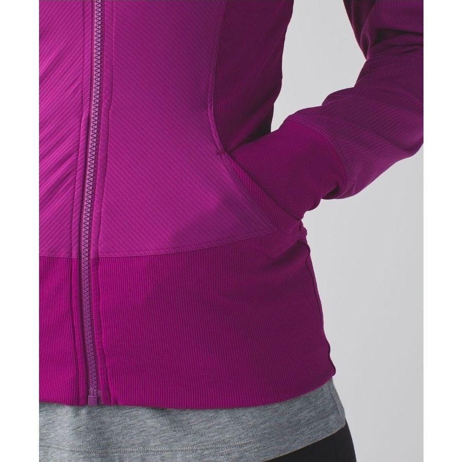 Lululemon Lululemon In Flux Jacket Regal Plum Size 2 Size XS / US 0-2 / IT 36-38 - 4 Thumbnail