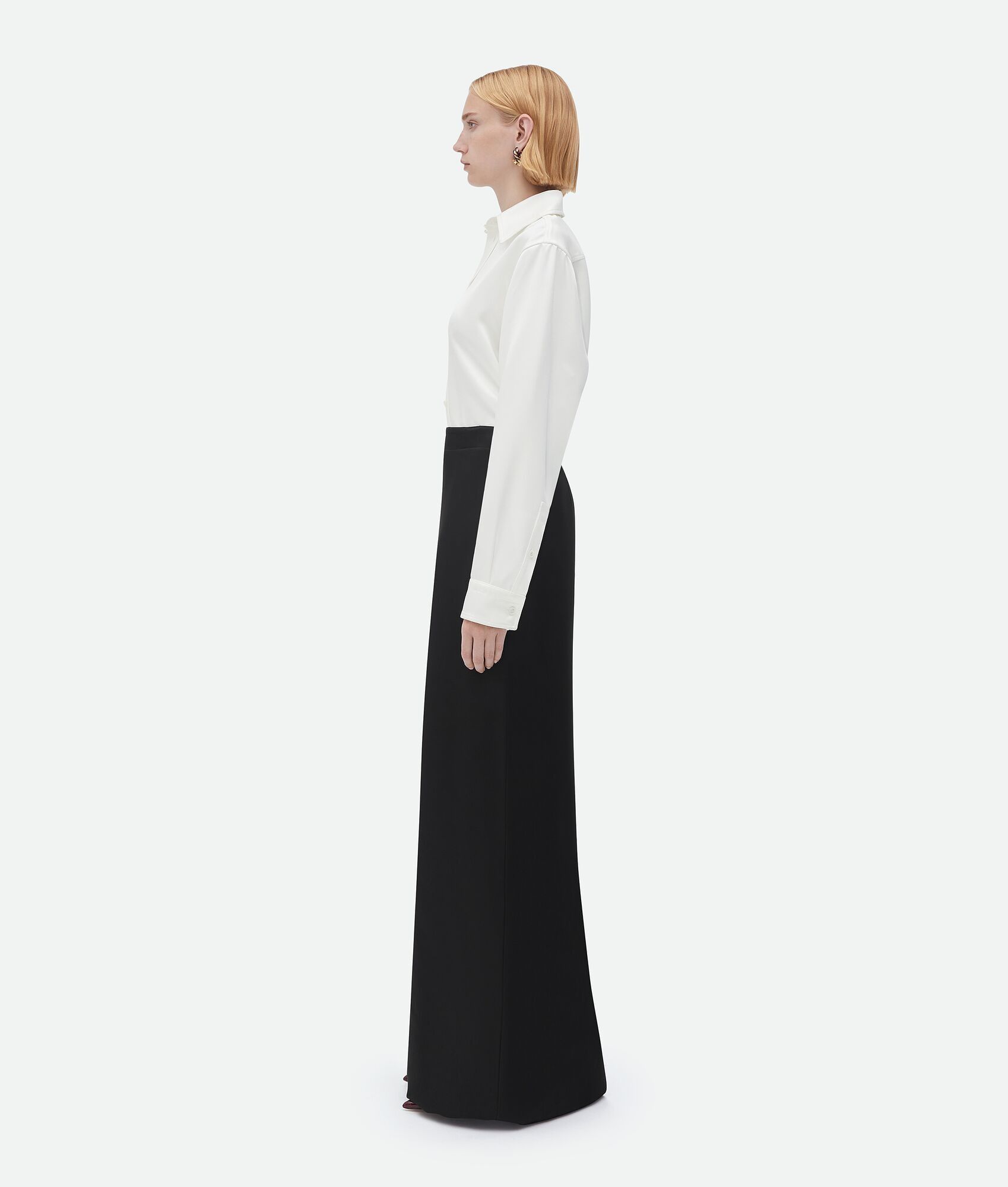 Bottega Veneta o1n1vont1225 Silk Twill Skirt in Black Size 27" / US 4 / IT 40 - 2 Thumbnail