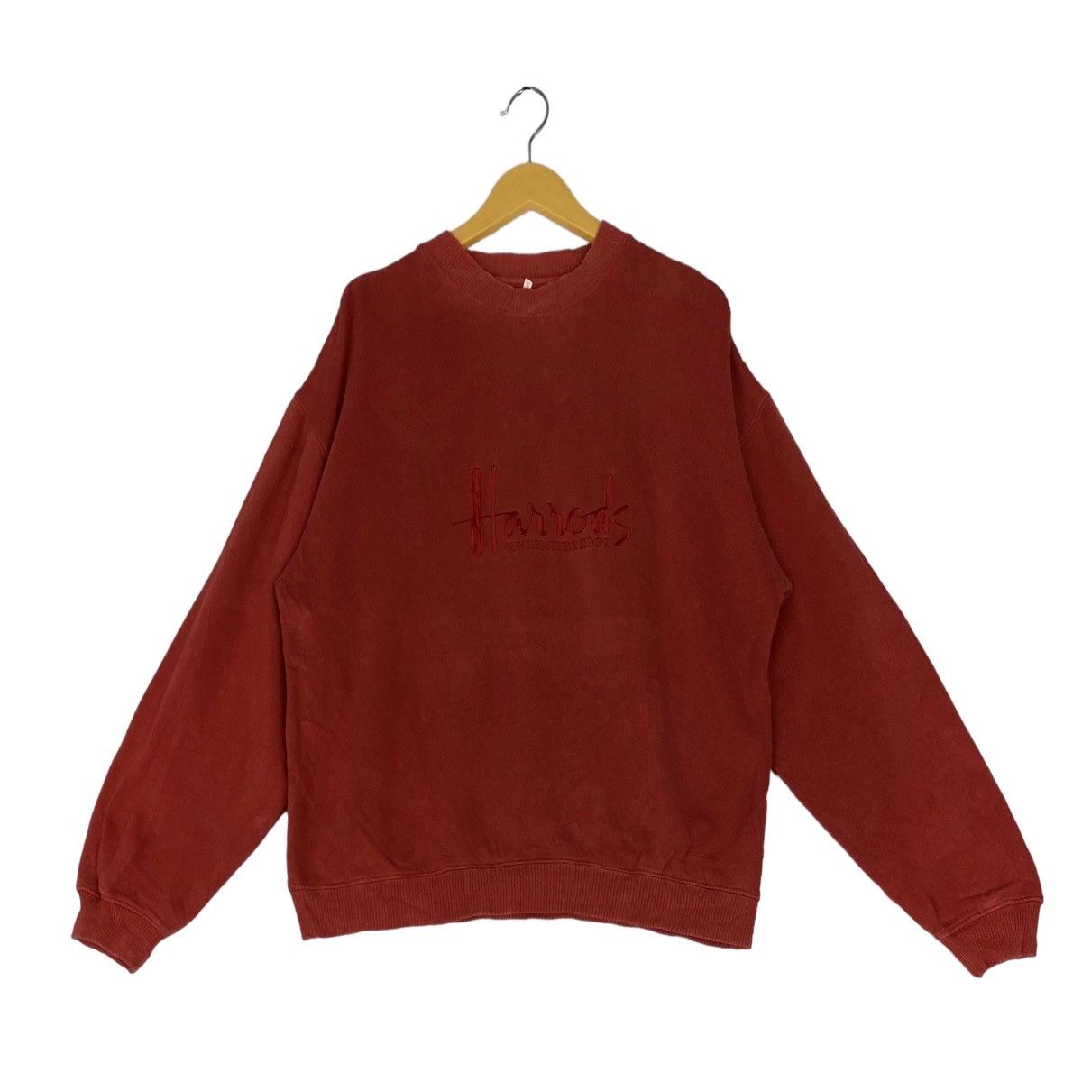 Harrods × Vintage Vintage Harrods Sweatshirt Crewneck Embroidered Big Logo Size US L / EU 52-54 / 3 - 1 Thumbnail