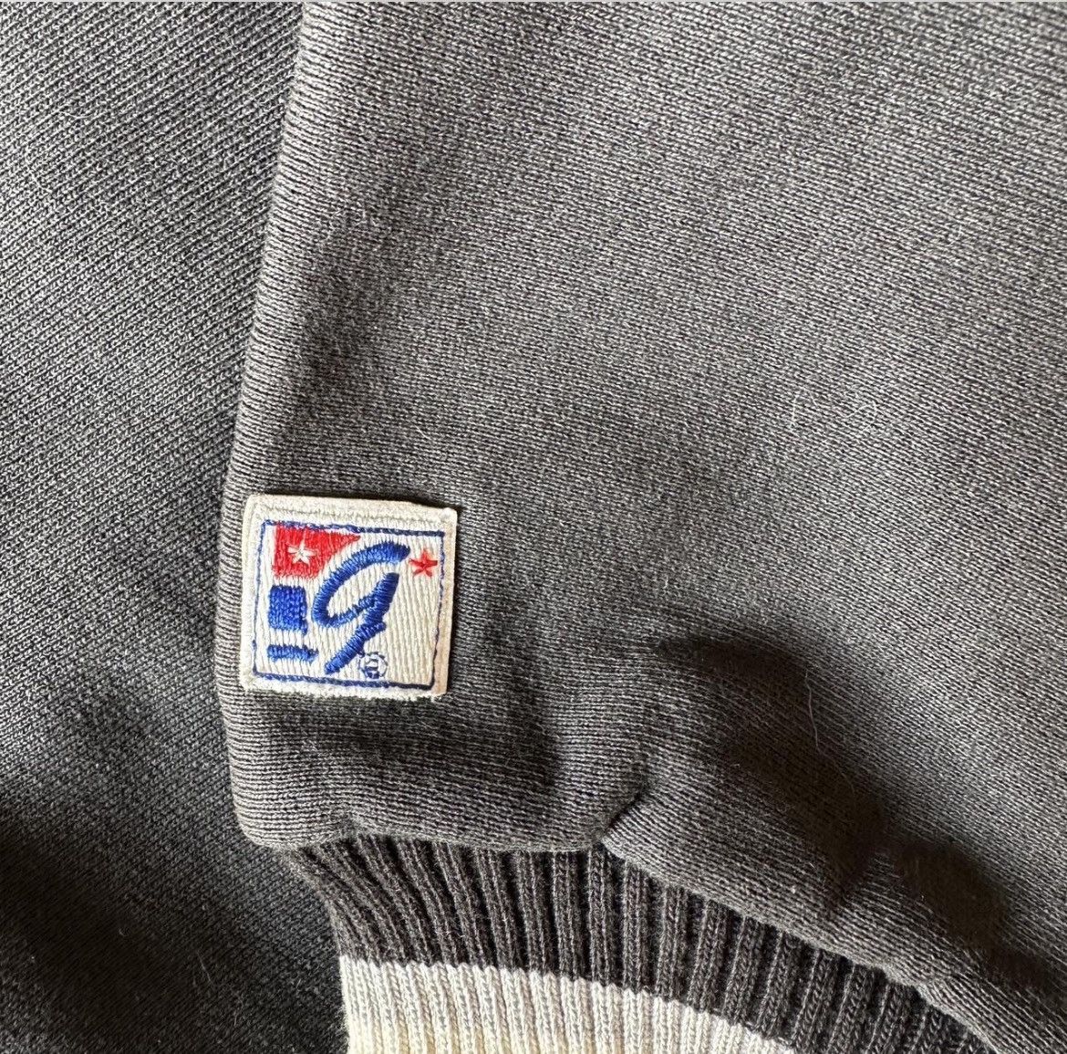 NFL Vintage 80s The Game Tag Raiders NFL Embroidered Crewneck Size US XL / EU 56 / 4 - 5 Thumbnail