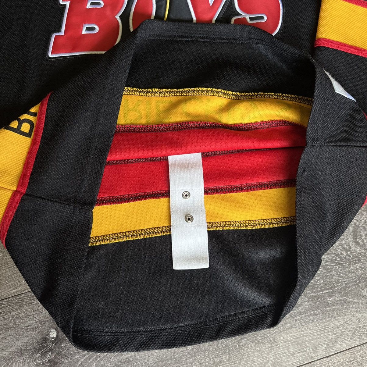 Vintage Vintage Les Boys Movie Headgear Classics Hockey Jersey #10 Size US M / EU 48-50 / 2 - 8 Thumbnail