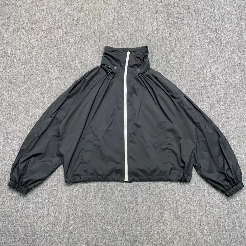 Givenchy givenchy black windbreaker jacket with hood-dmc Size US M / EU 48-50 / 2 - 1 Thumbnail