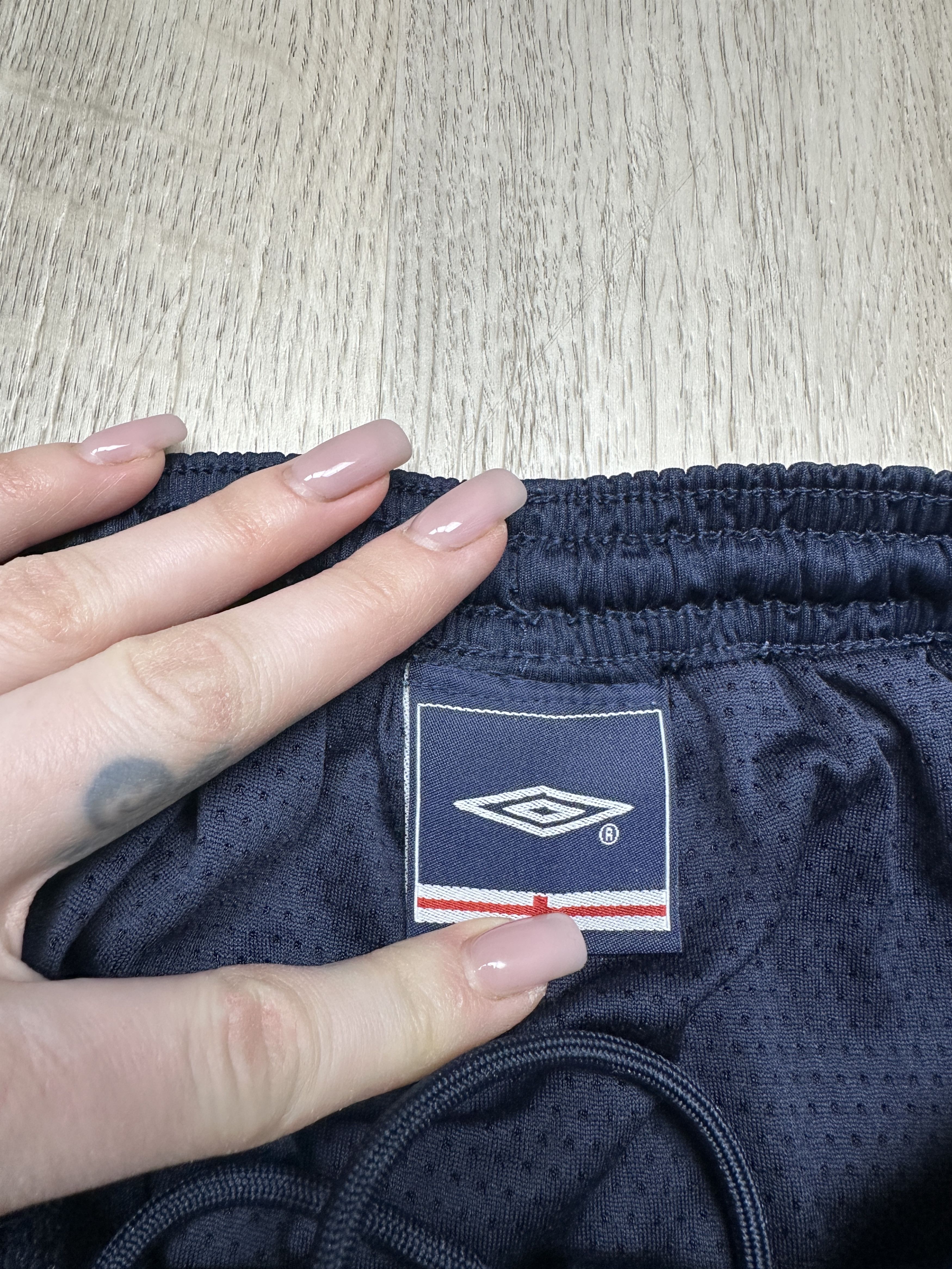 Umbro Umbro England Vintage Mens Shorts Size US 30 / EU 46 - 5 Thumbnail