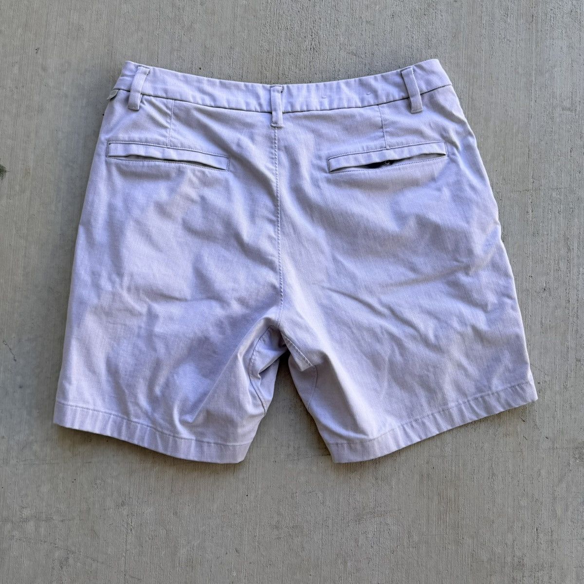 Lululemon Lululemon Shorts Mens 32 Gray Commission Athletic Casual Size US 32 / EU 48 - 6 Thumbnail