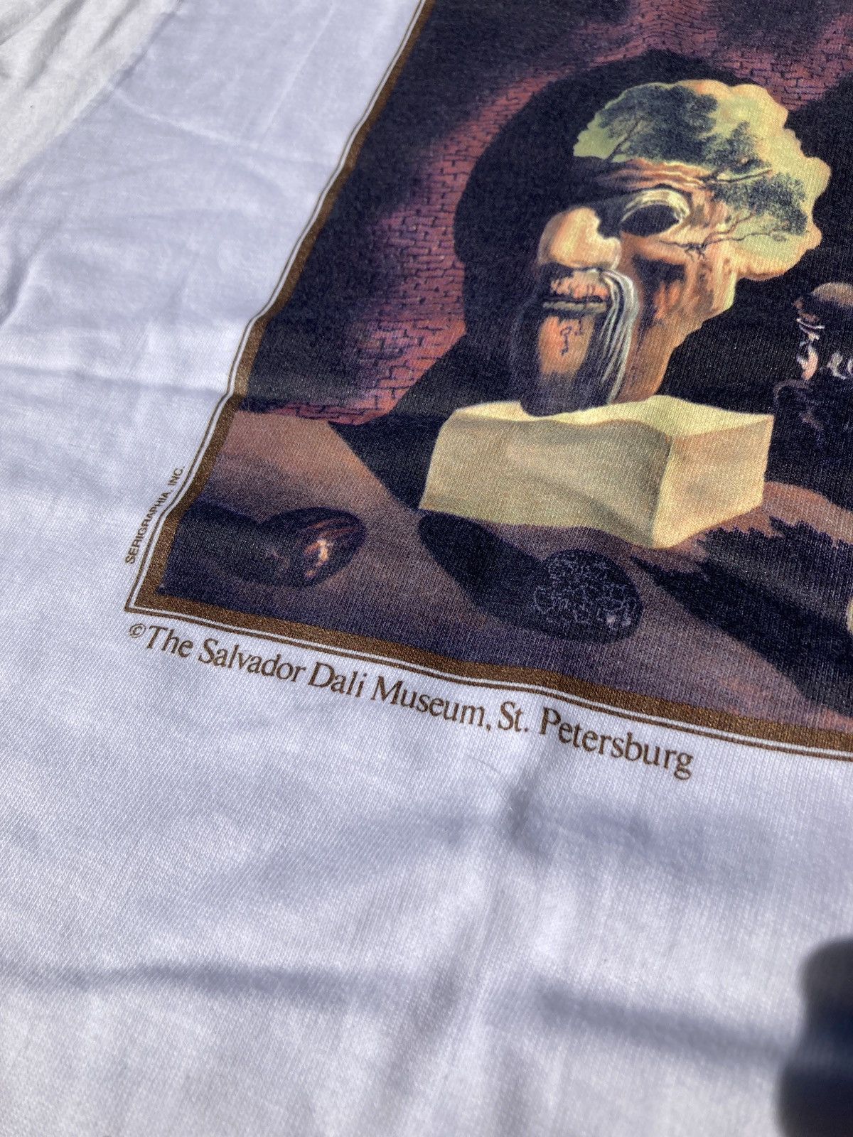 Vintage Vintage 90s Salvador Dali Art T-Shirt Deadstock brand new Size US XL / EU 56 / 4 - 3 Thumbnail