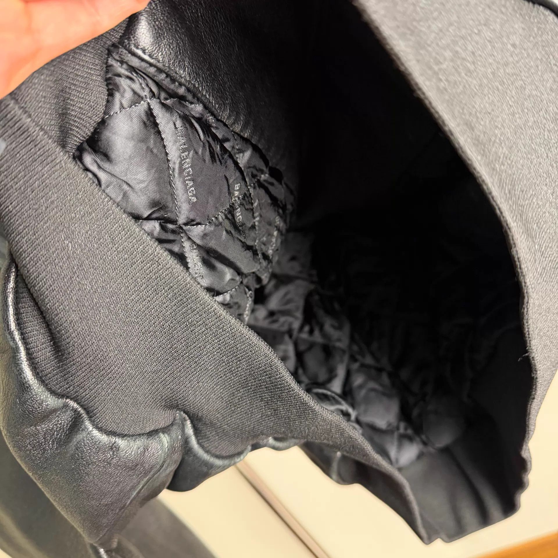Balenciaga Balenciaga Taxi Blouson Leather Shoulder Pads Kanye S Size S / US 4 / IT 40 - 6 Thumbnail