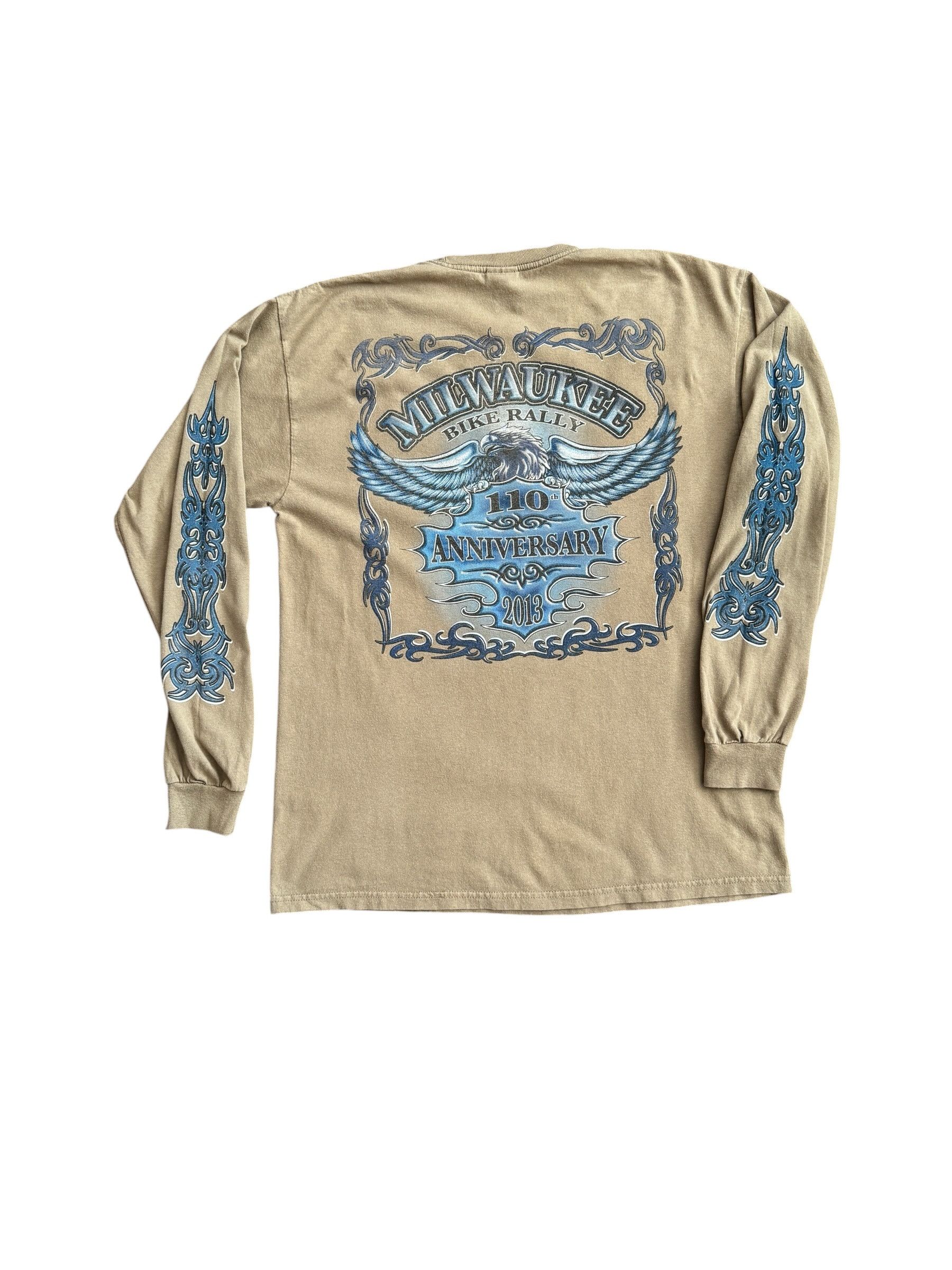 Gildan Milwaukee Bike Rally 110th Anniversary Long Sleeve Tribal Size US L / EU 52-54 / 3 - 1 Thumbnail