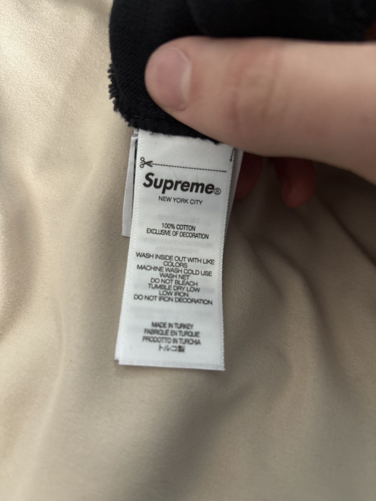Playboy × Supreme × Vans Supreme/Playboy L/S Football Top Size US M / EU 48-50 / 2 - 8 Thumbnail