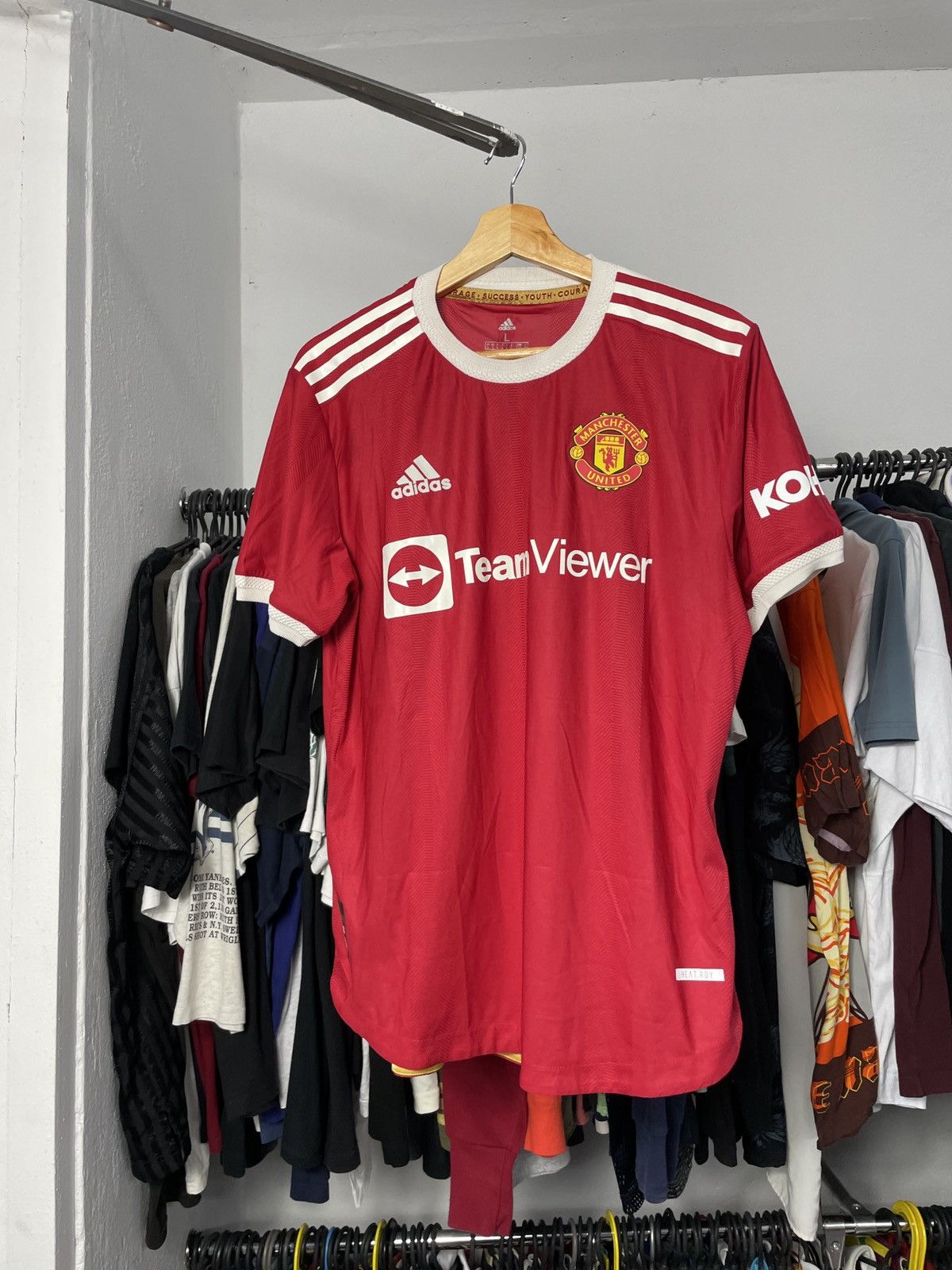 Adidas Manchester United Jersey Size L Season top 21/22