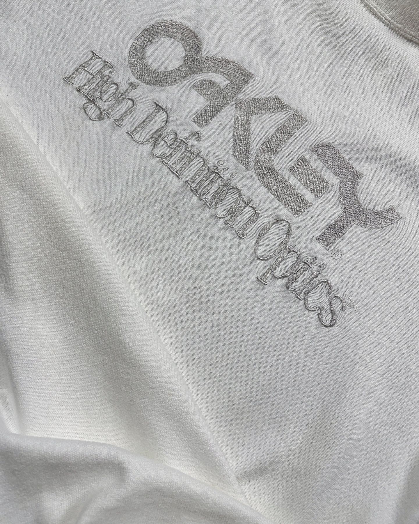 Oakley Vintage 90s Oakley Software Logo Tee Embroidered Size US M / EU 48-50 / 2 - 3 Thumbnail