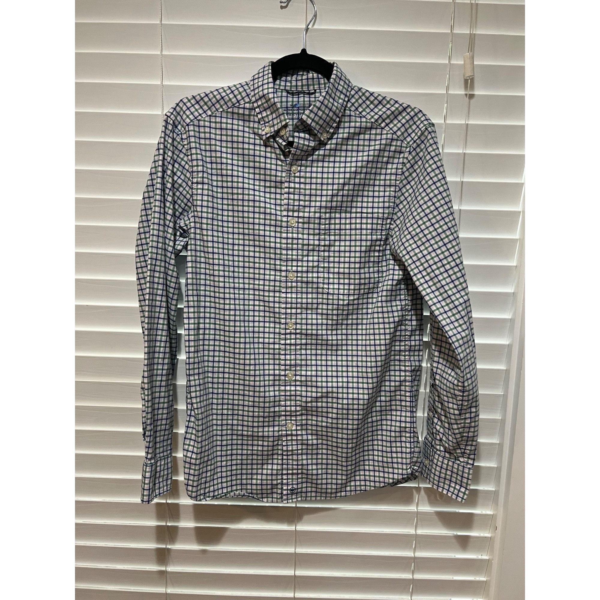Vineyard Vines Vineyard Vines OTG Performance Style Button Up Shirt - Size Size US XS / EU 42 / 0 - 1 Thumbnail