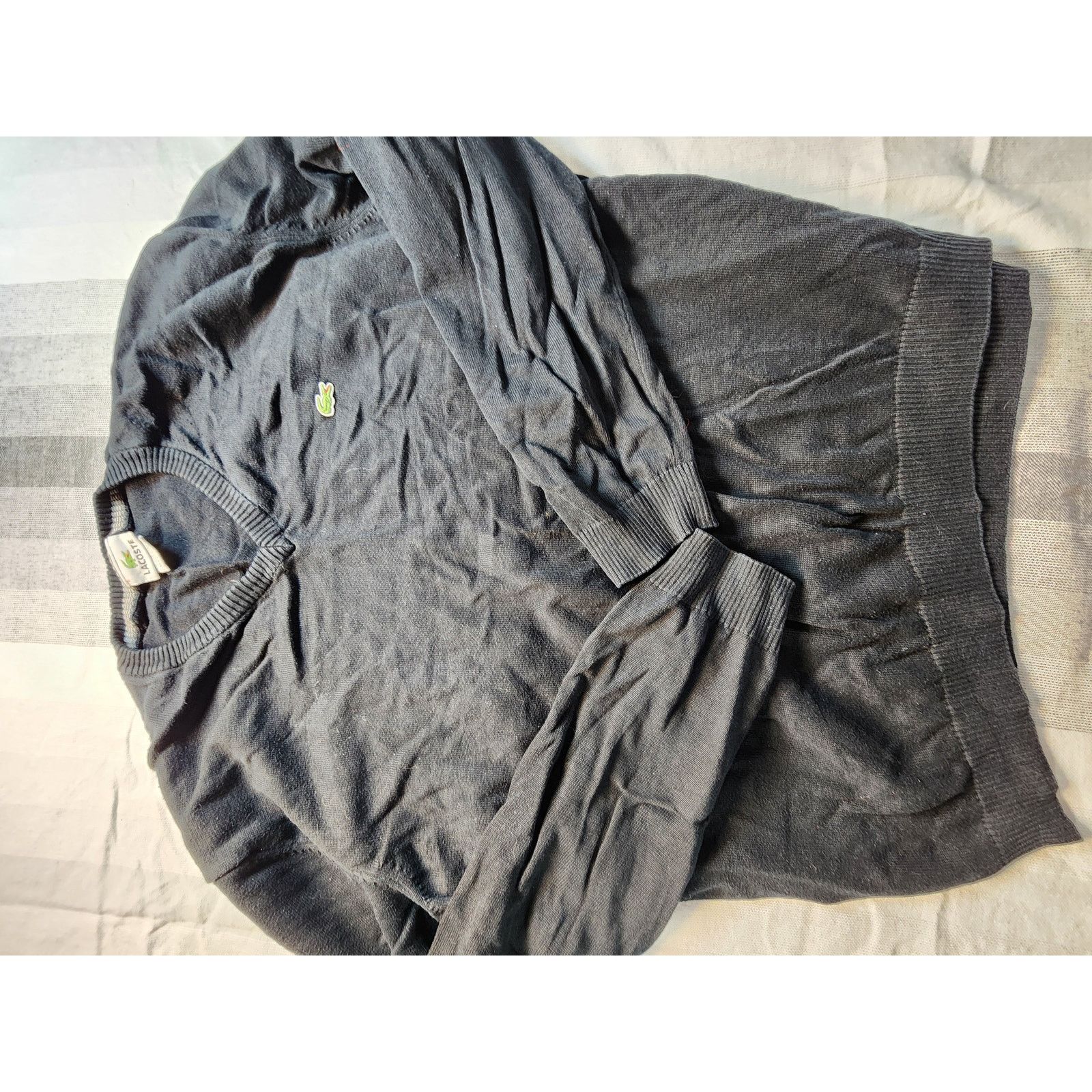 Lacoste Vintage dark grey Lacoste crew neck sweater Size US L / EU 52-54 / 3 - 1 Thumbnail