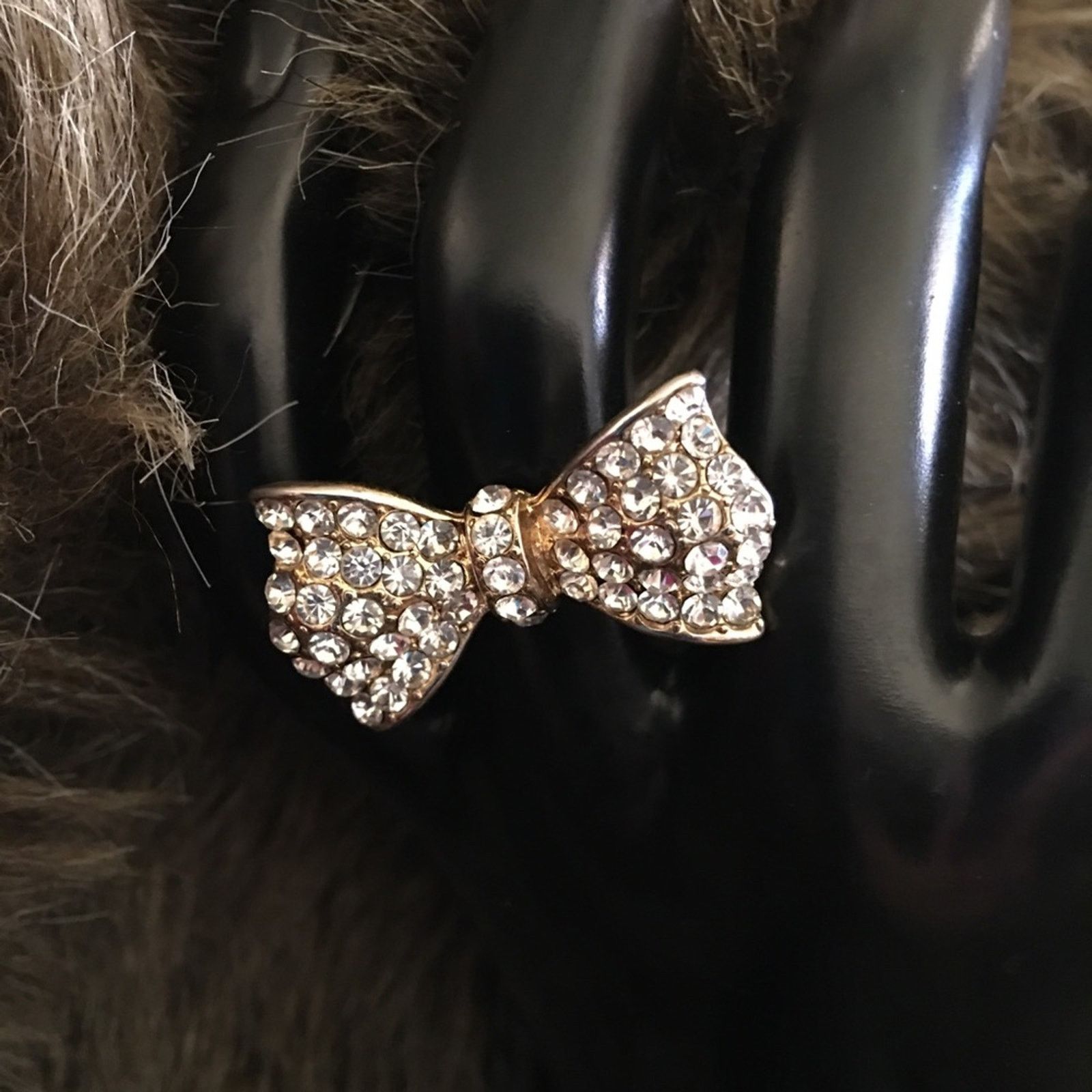 Vintage Vintage rhinestone bow ring size 6 Size ONE SIZE - 2 Thumbnail