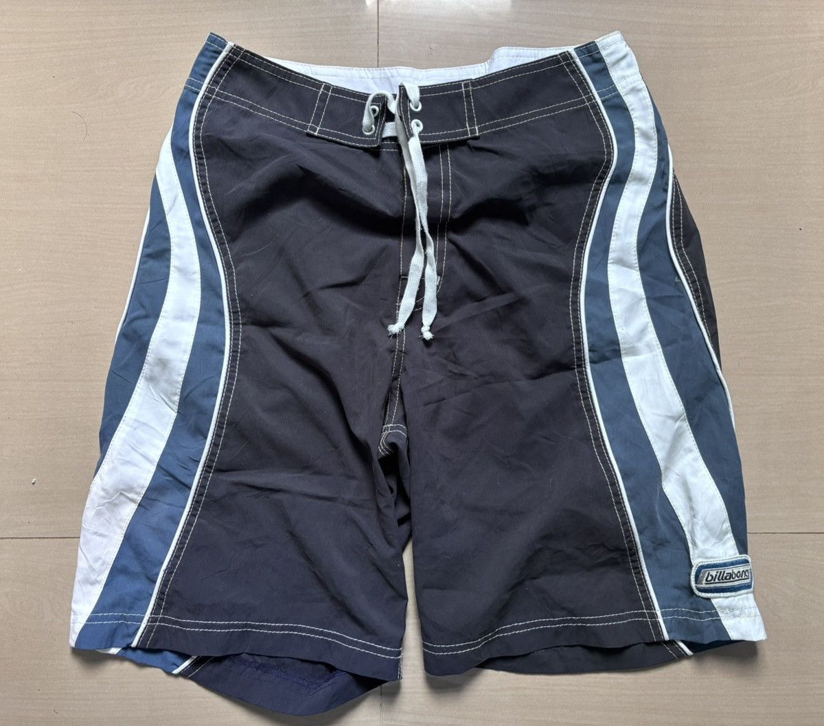 Billabong Vintage Billabong Board Shorts Size US 30 / EU 46 - 1 Thumbnail
