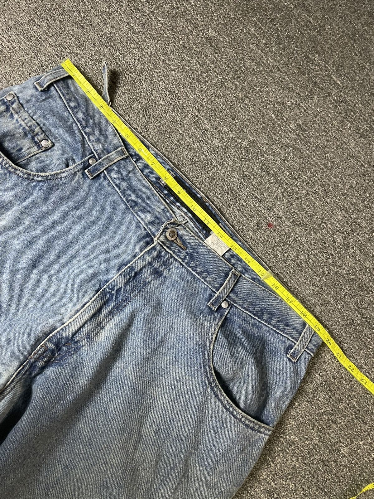 Levi's × Vintage LEVIS SilverTab Baggy Jeans (106) Size US 39 - 4 Thumbnail