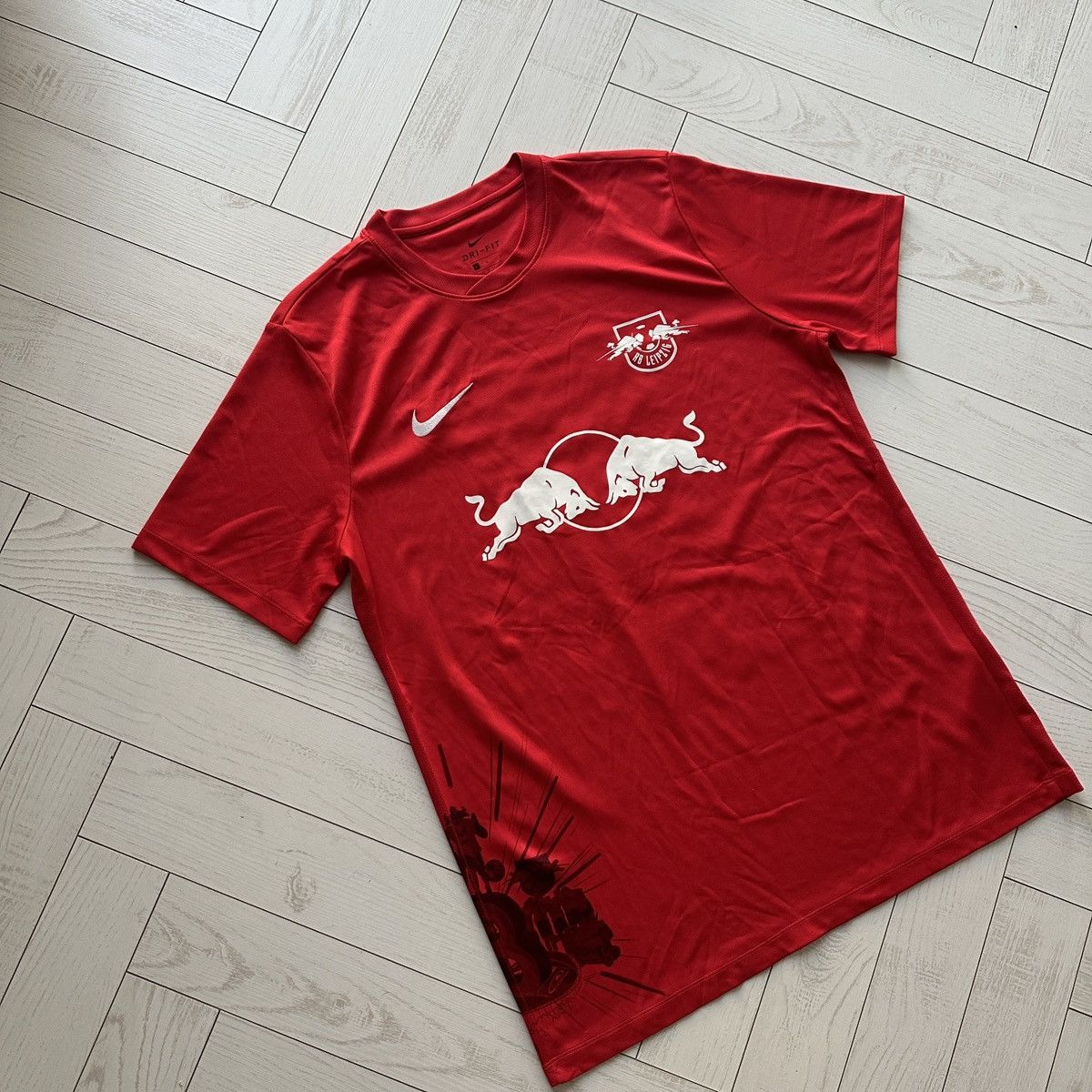 Red Bull Red Bull Leipzig Anniversary Edition Football jersey 2019 Size US L / EU 52-54 / 3 - 5 Thumbnail