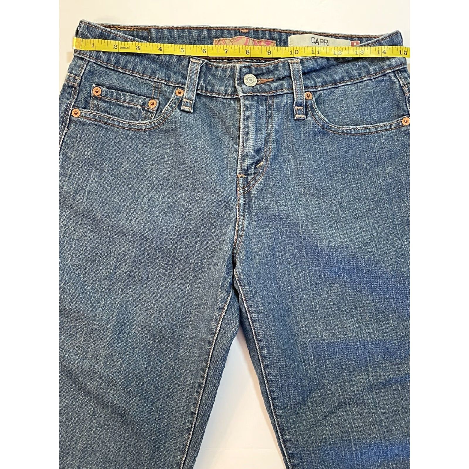 Levi's Levi's Capri Jeans Capris Women 8 Blue Denim Embroidered Pockets 515 Mid Rise 20in Inseam Size ONE SIZE - 5 Thumbnail