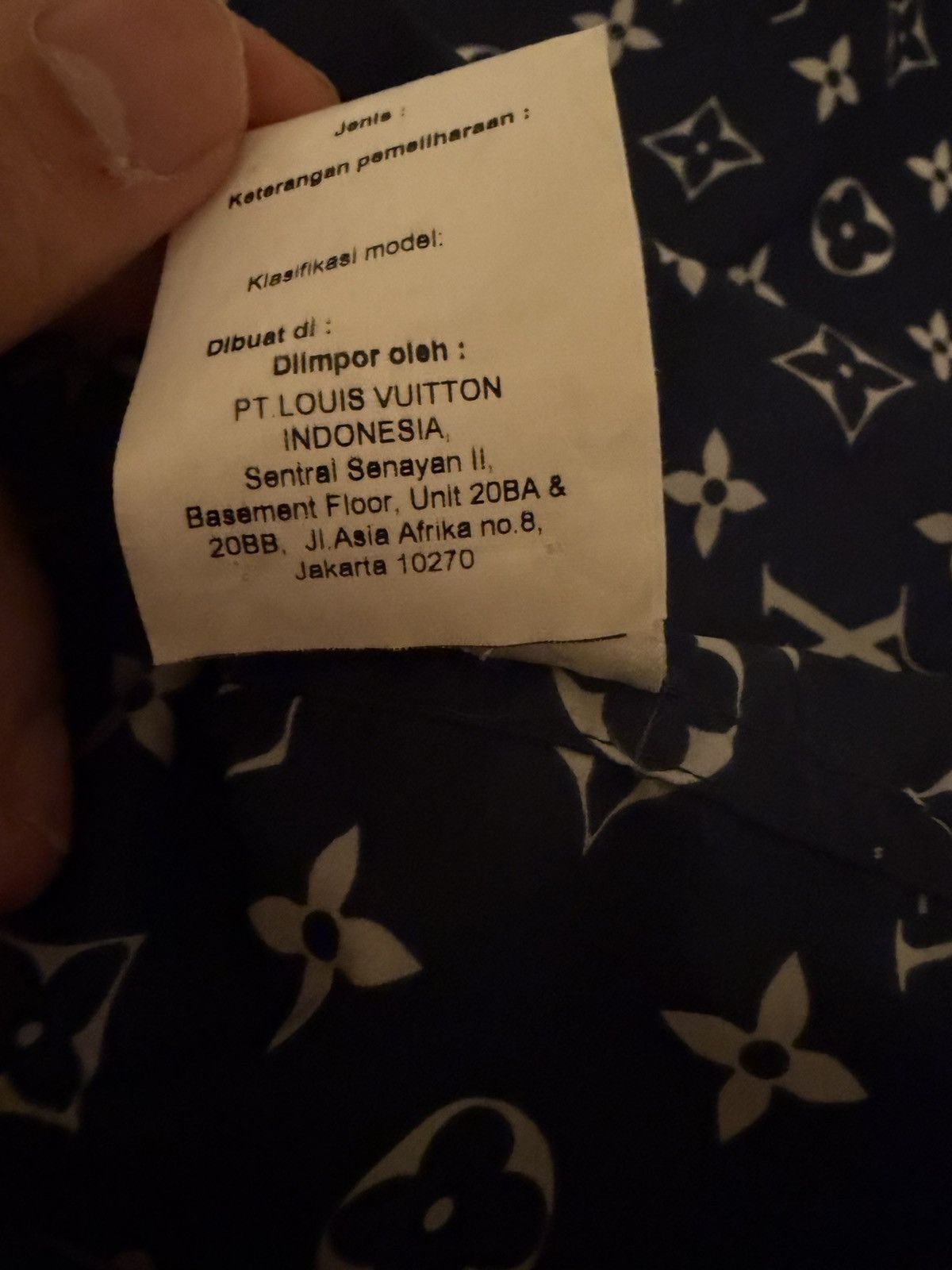 Louis Vuitton LV ESCALE PRINTED PARKA Size US XXS / EU 40 - 13 Thumbnail