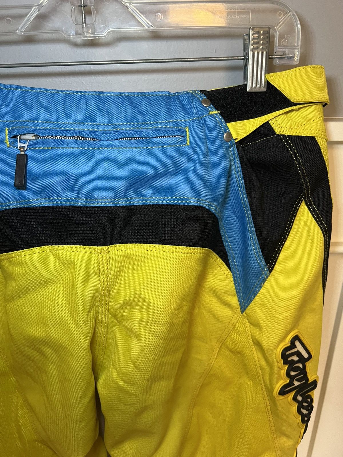 Vintage Vintage Troy Lee designs motorcycle /dirtbike racing shorts Size US 32 / EU 48 - 12 Thumbnail